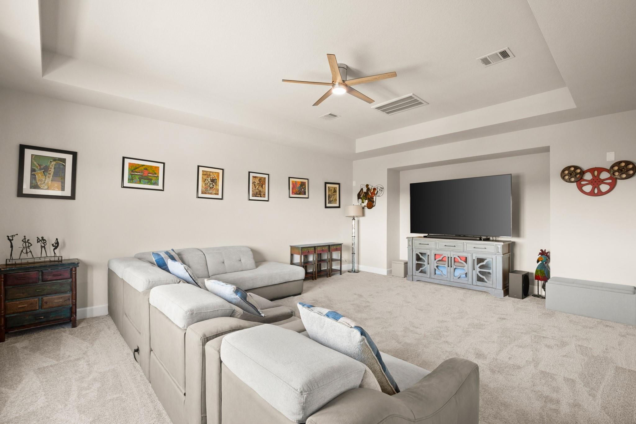 Image 31 of 40 For 108 Rosetta Loop