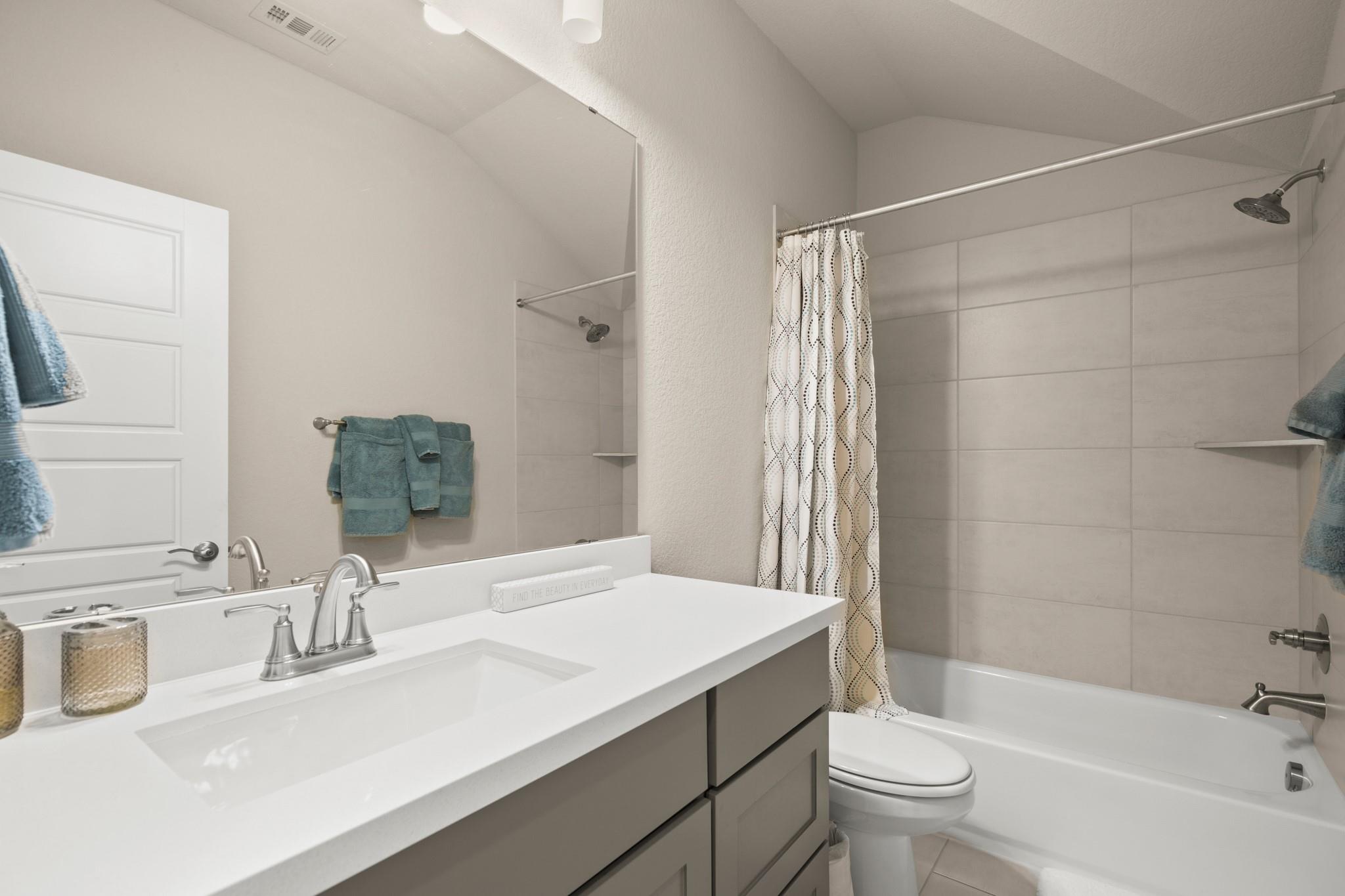 Image 35 of 40 For 108 Rosetta Loop