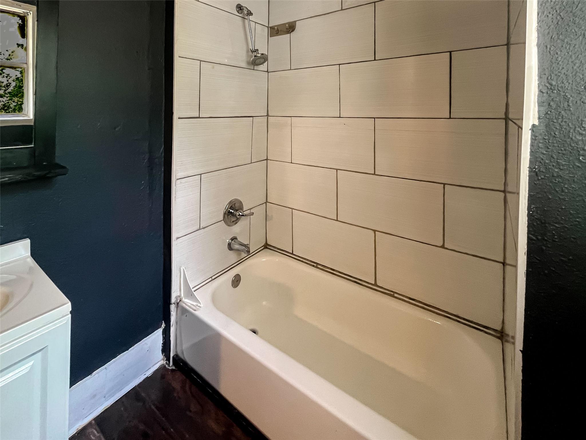 Image 16 of 24 For 1216 Delaware St