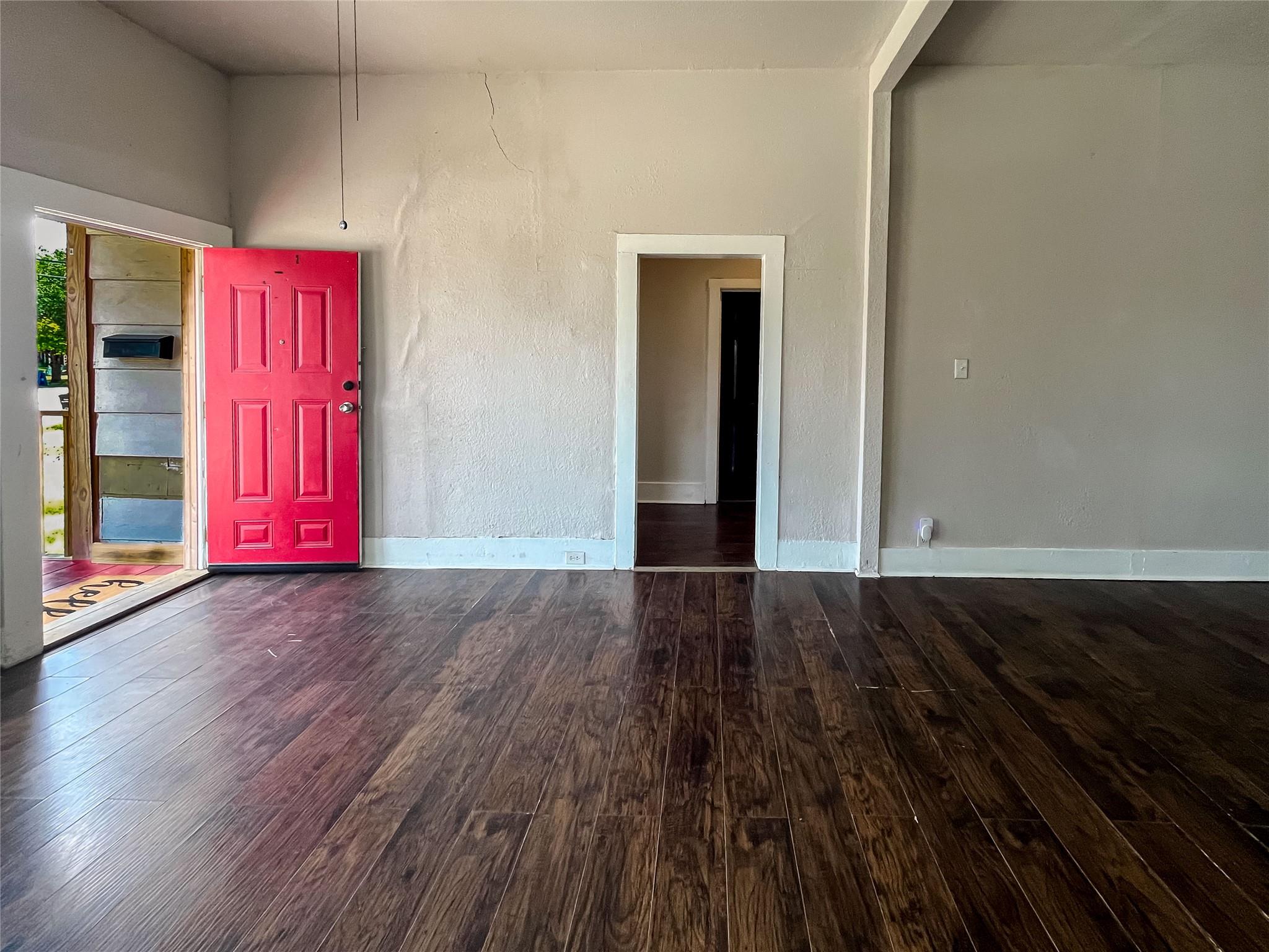 Image 8 of 24 For 1216 Delaware St