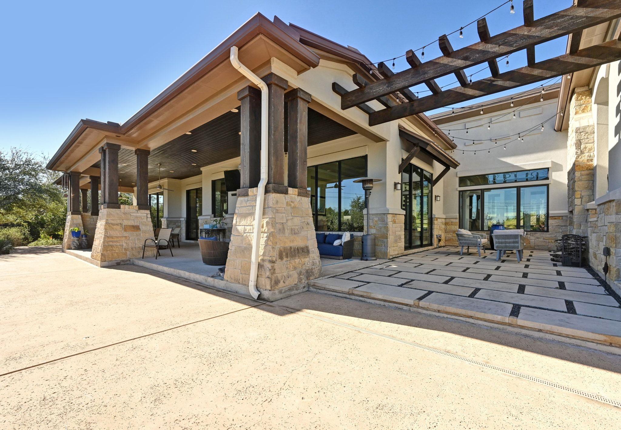 Image 34 of 40 For 4217 Verano Dr