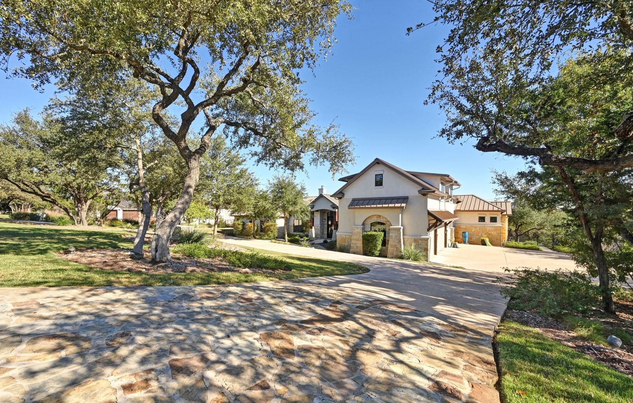 Image 4 of 40 For 4217 Verano Dr