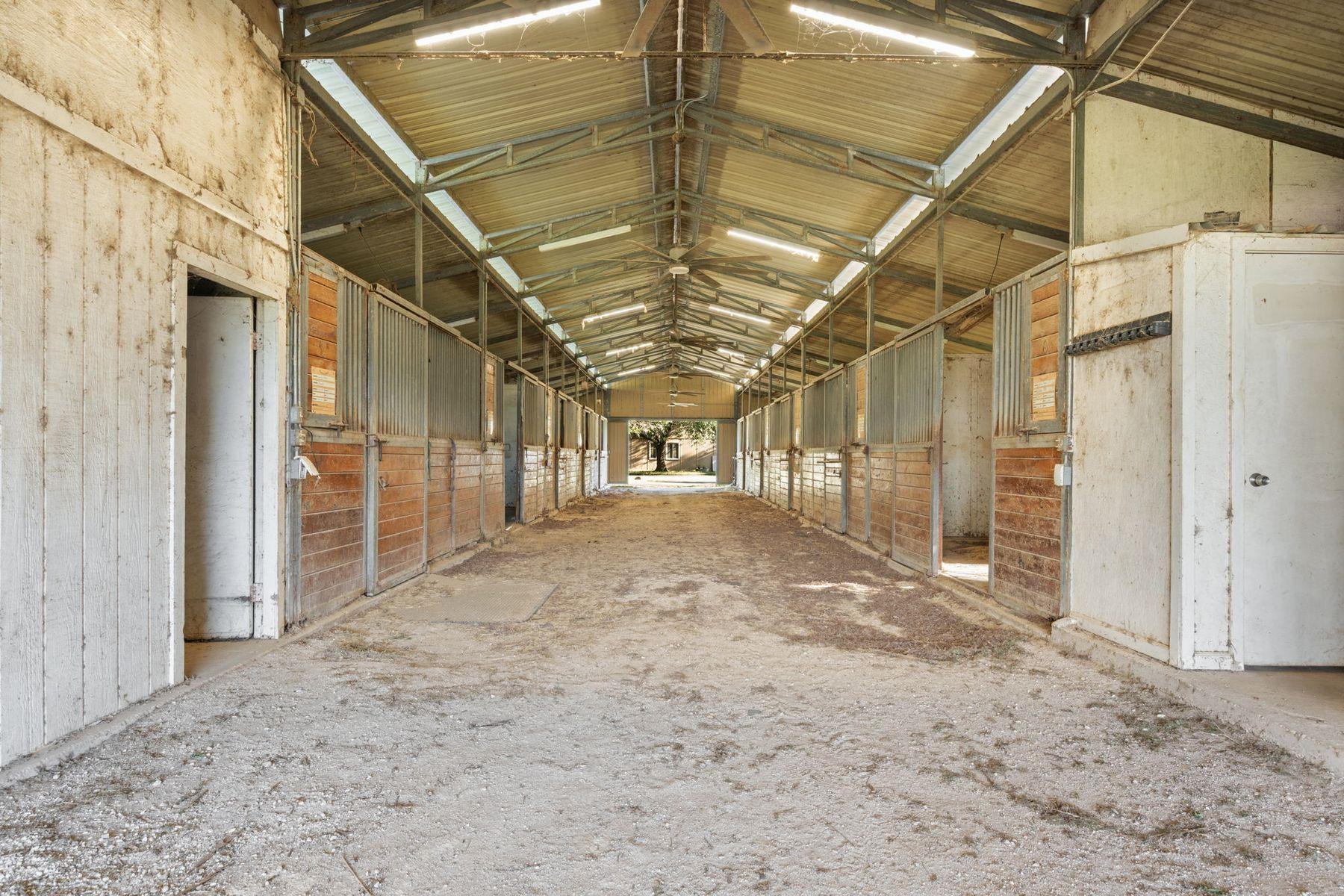 Image 7 of 40 For 25 Zoeller Ln