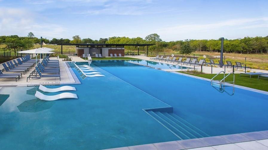 Image 19 of 21 For 8521 Picnic House Path