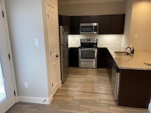 Image 5 of 14 For 6403 Melanzane Ave 3