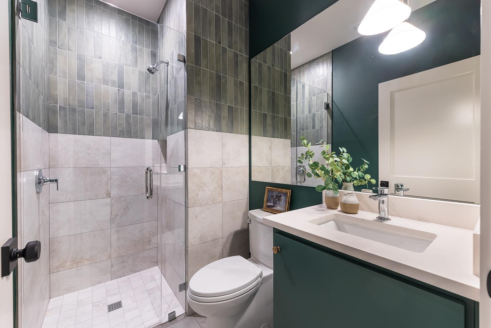 Image 26 of 35 For 4604 Richmond Ave