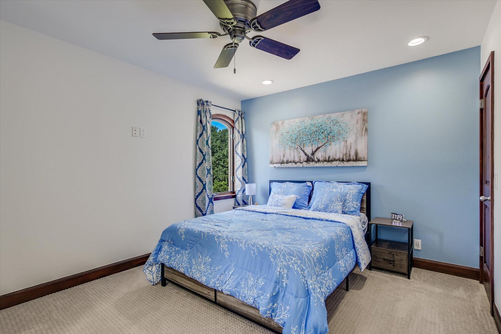 Image 14 of 35 For 17904 Crystal Cv