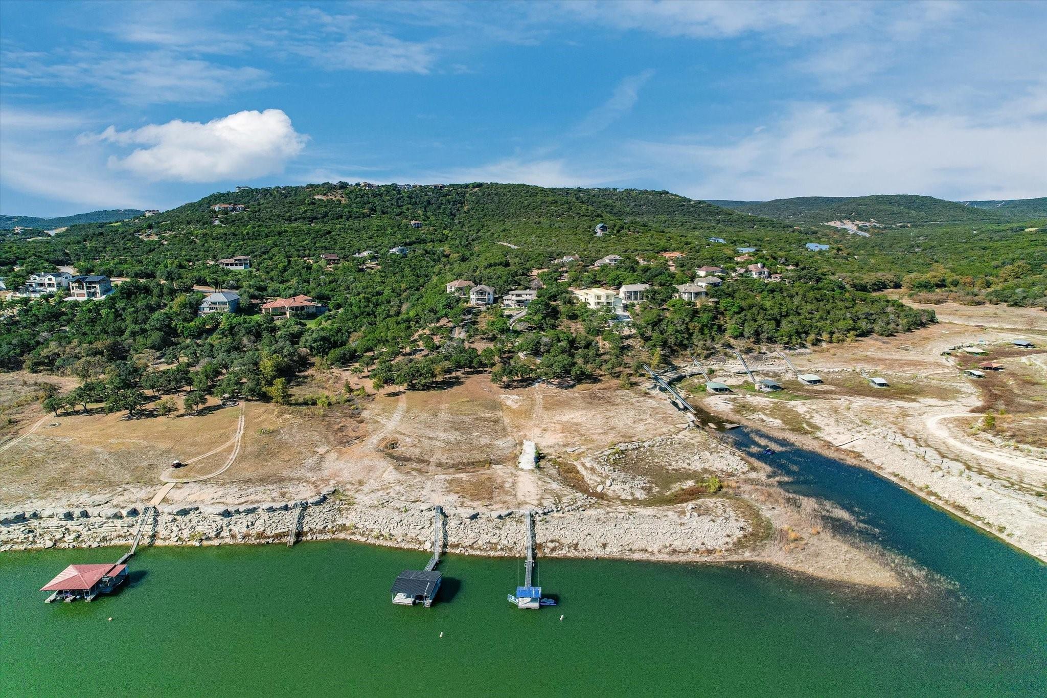 Image 32 of 35 For 17904 Crystal Cv