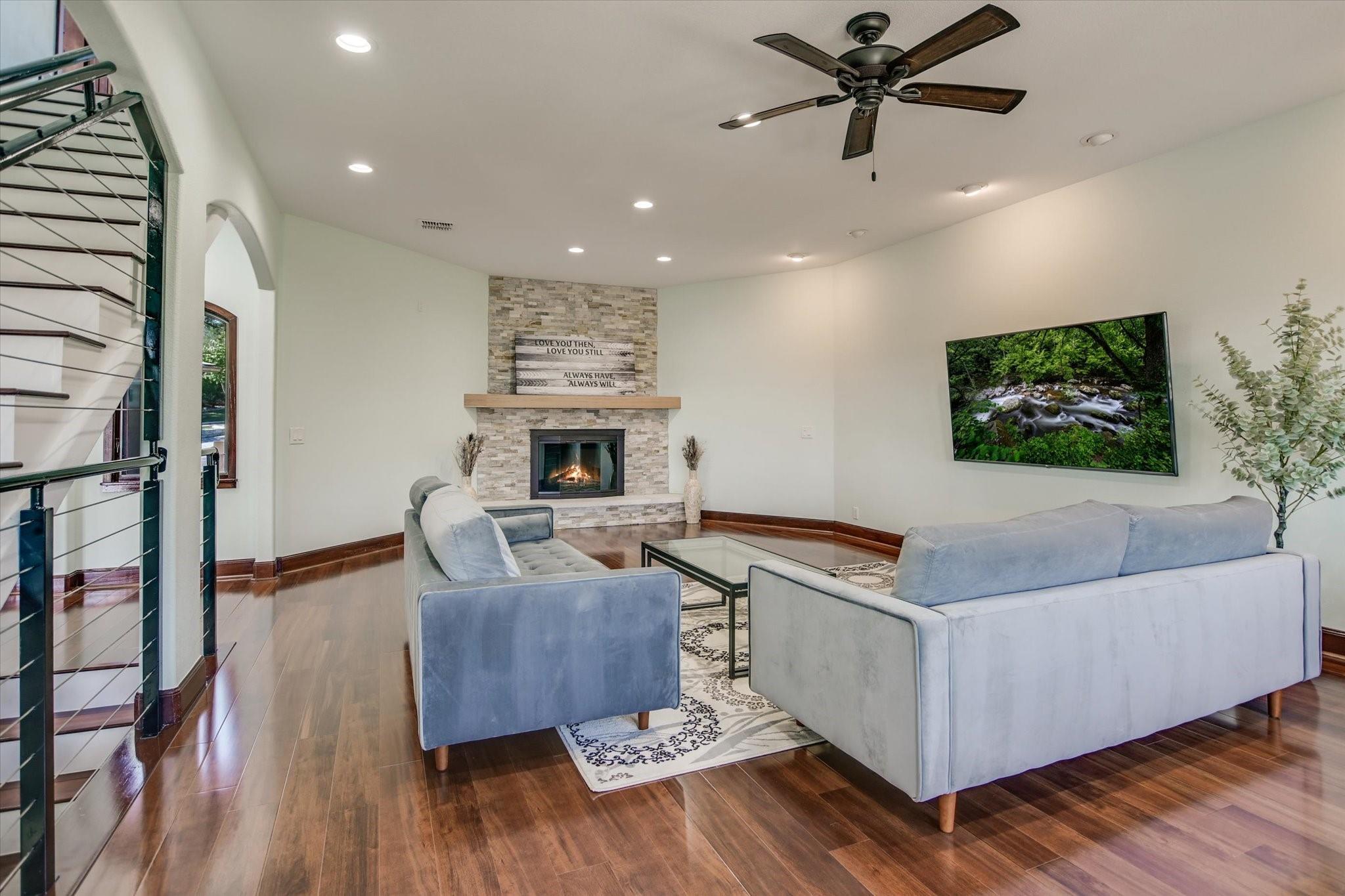 Image 5 of 35 For 17904 Crystal Cv