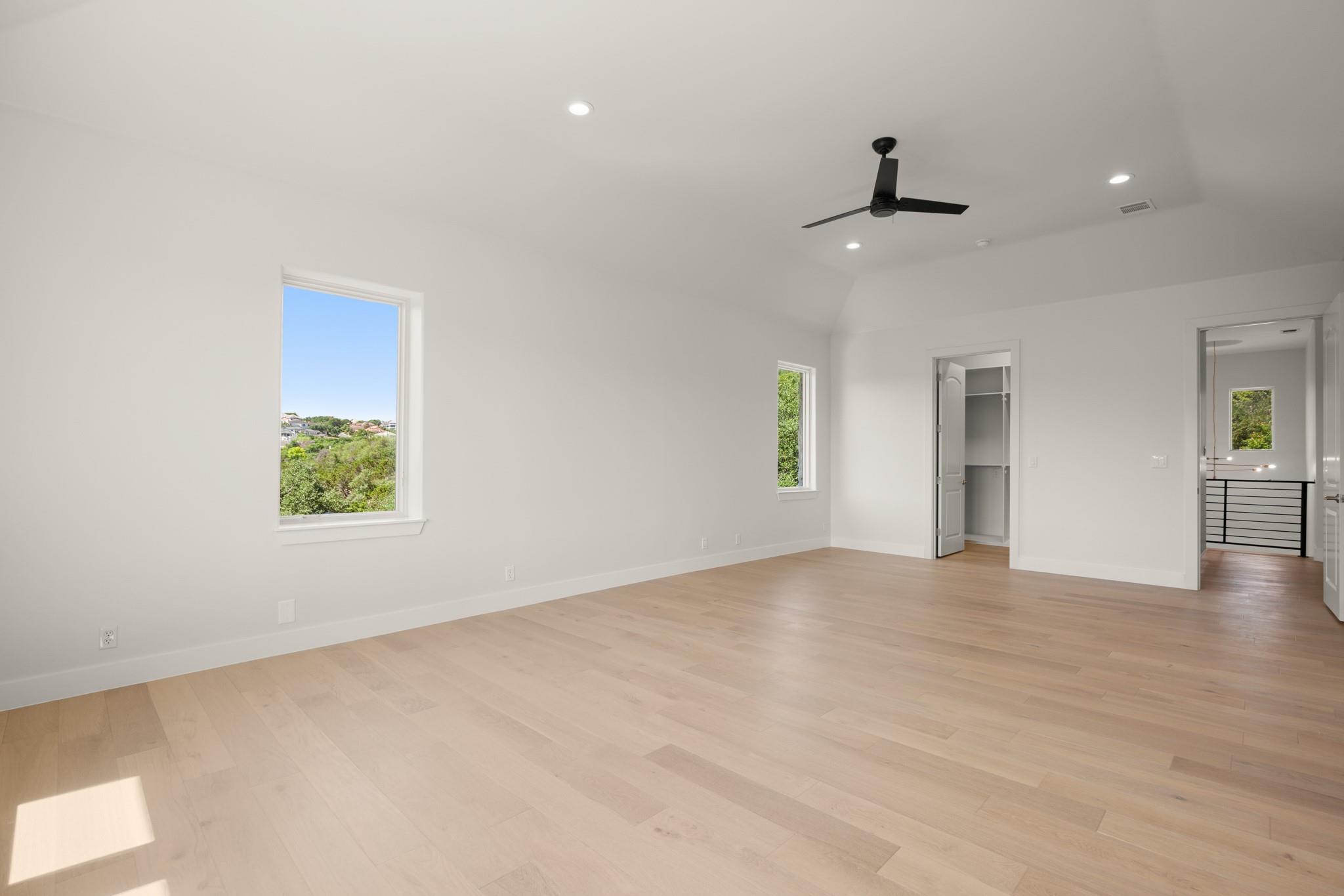 Image 14 of 37 For 3401 Day Star Cv