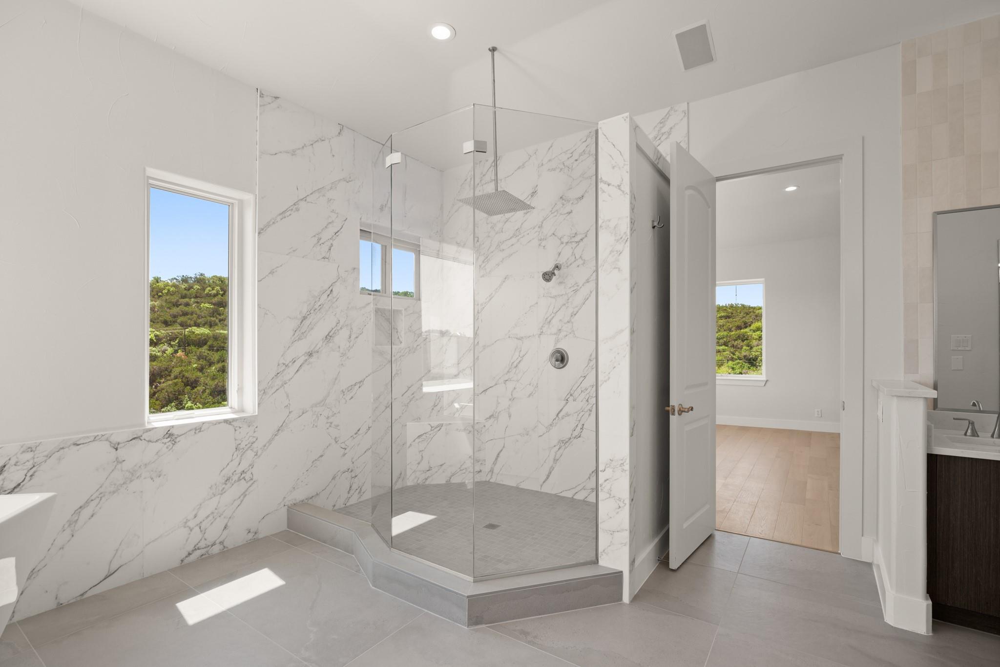 Image 2 of 37 For 3401 Day Star Cv