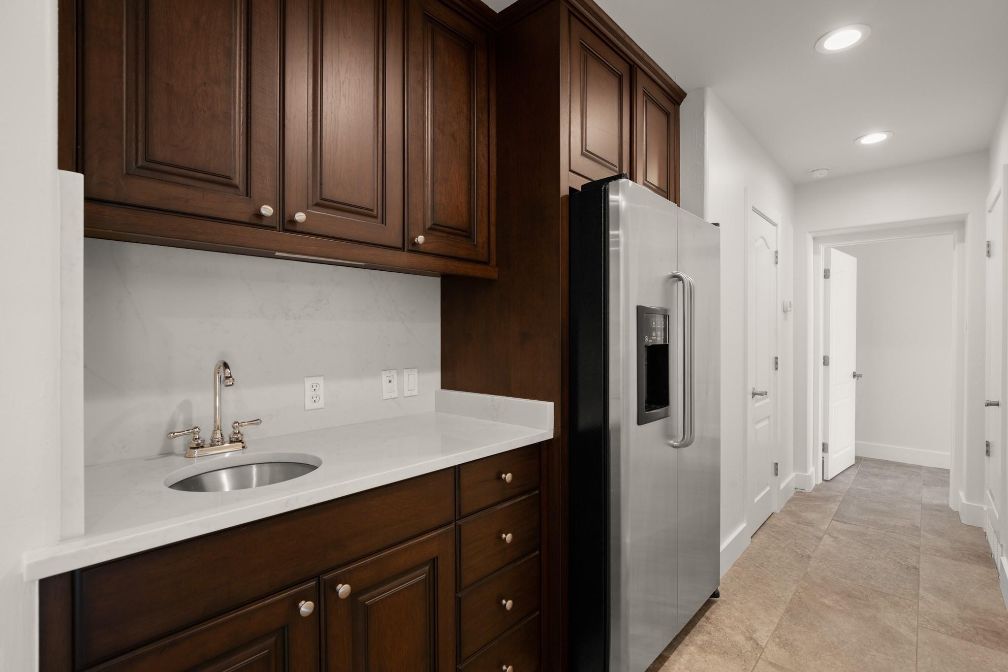 Image 24 of 37 For 3401 Day Star Cv