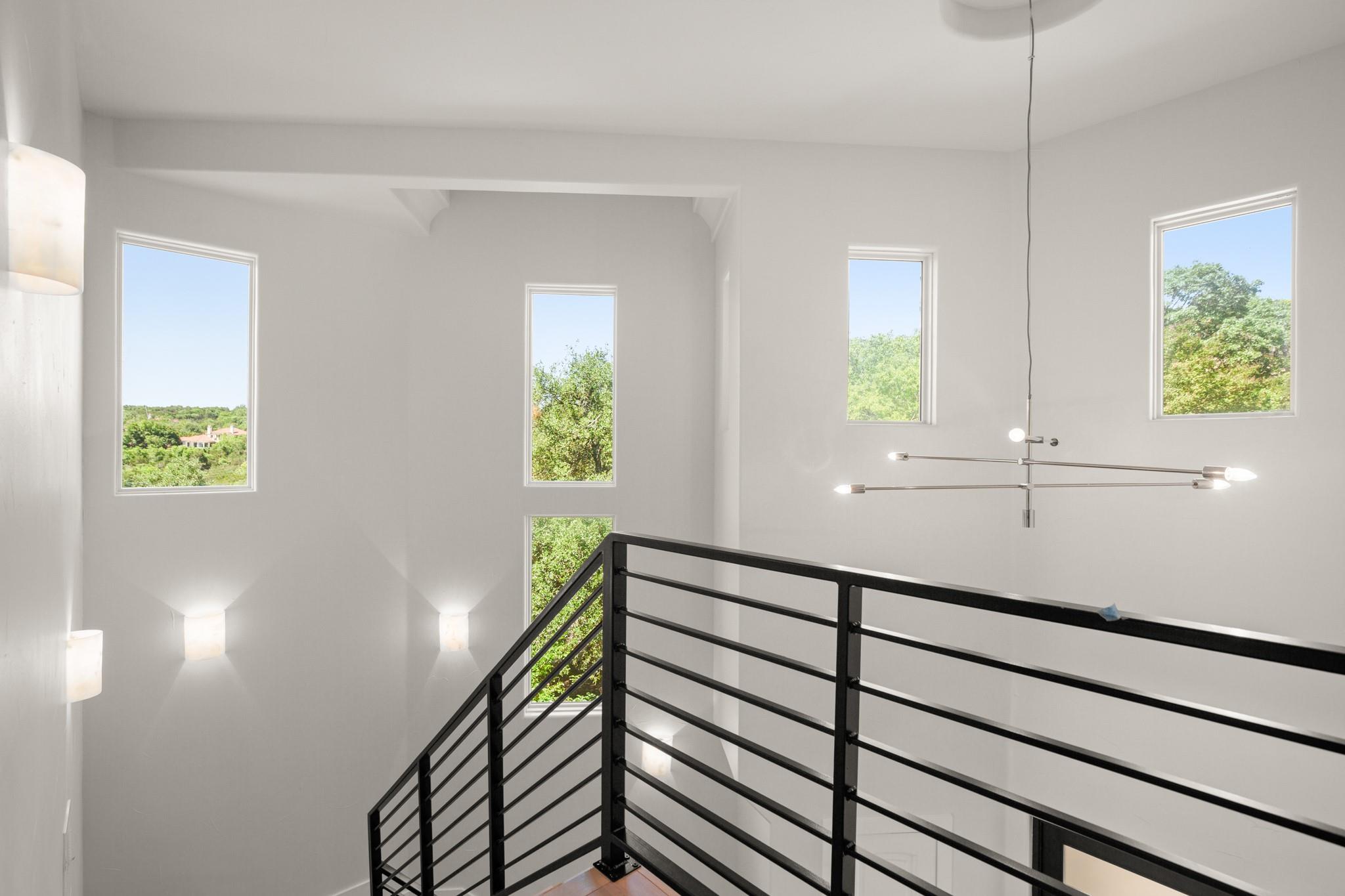 Image 30 of 37 For 3401 Day Star Cv