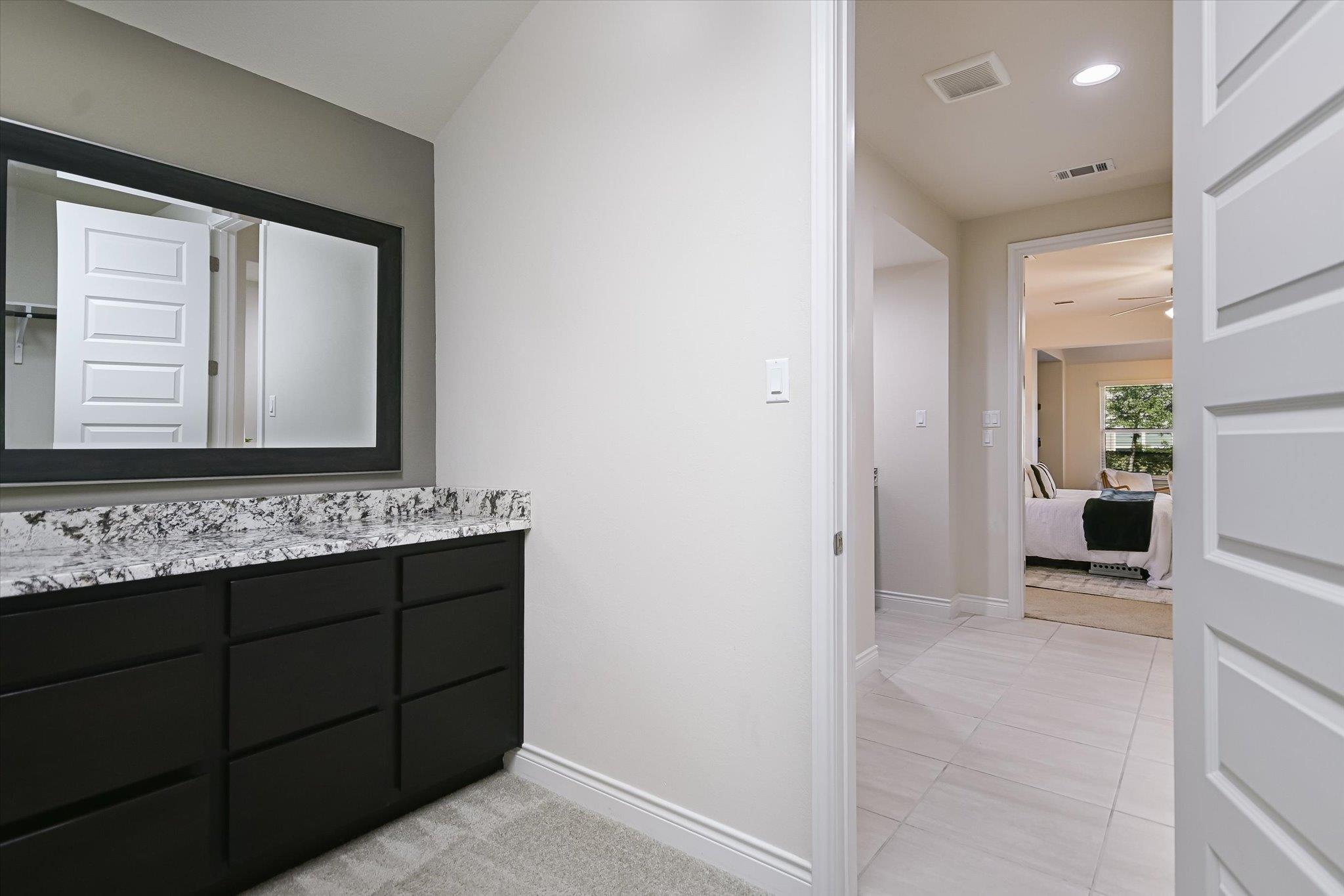 Image 22 of 34 For 104 Highfield St