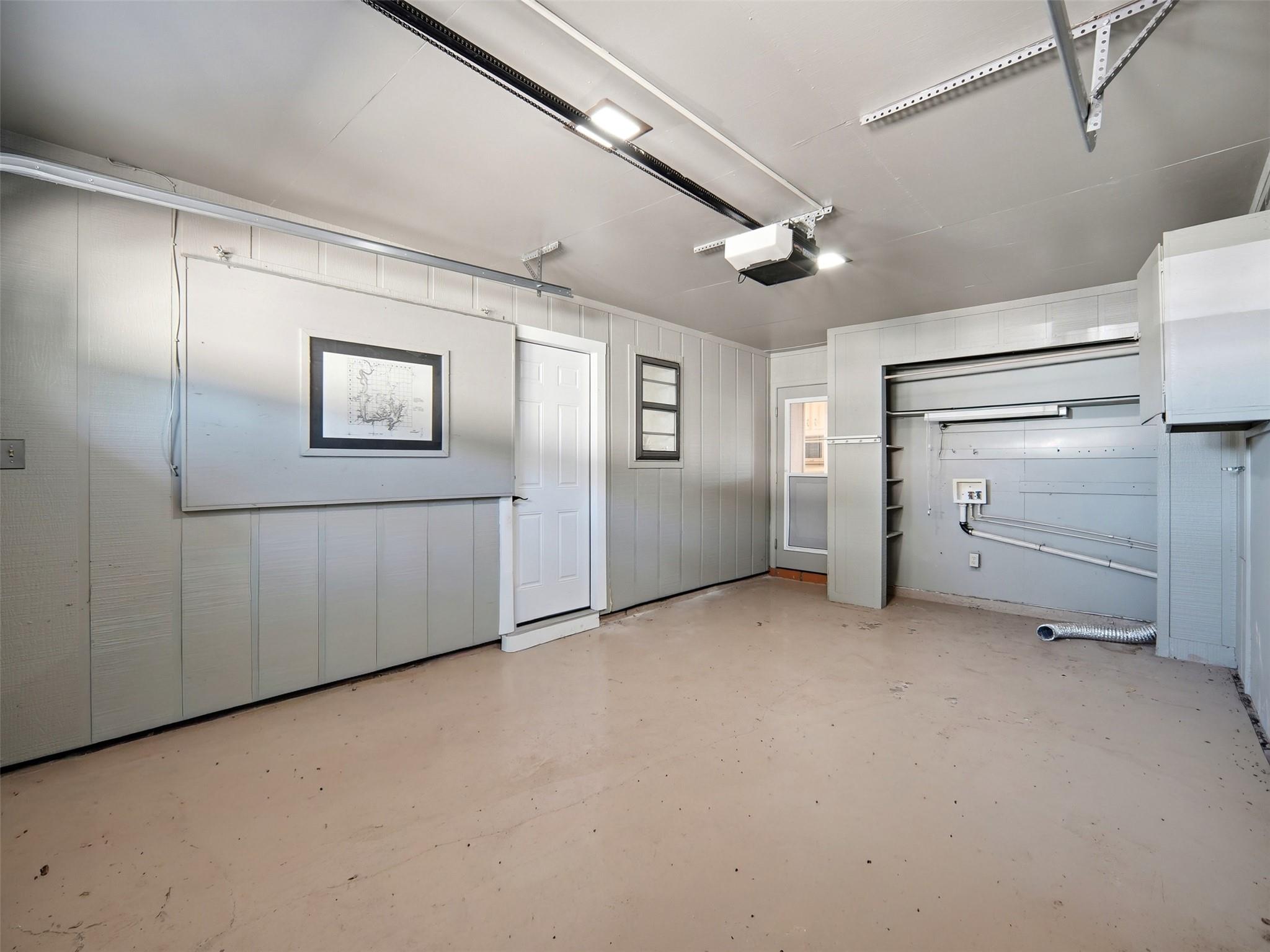 Image 27 of 38 For 159 Thornton Ln