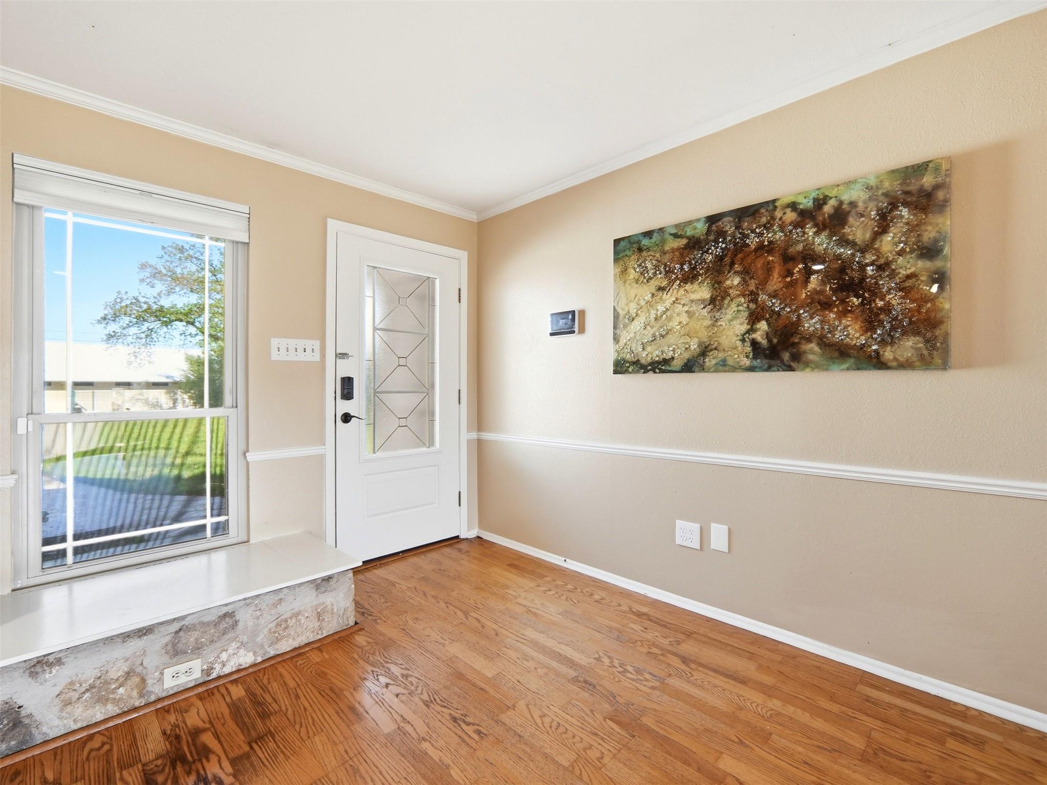 Image 5 of 38 For 159 Thornton Ln