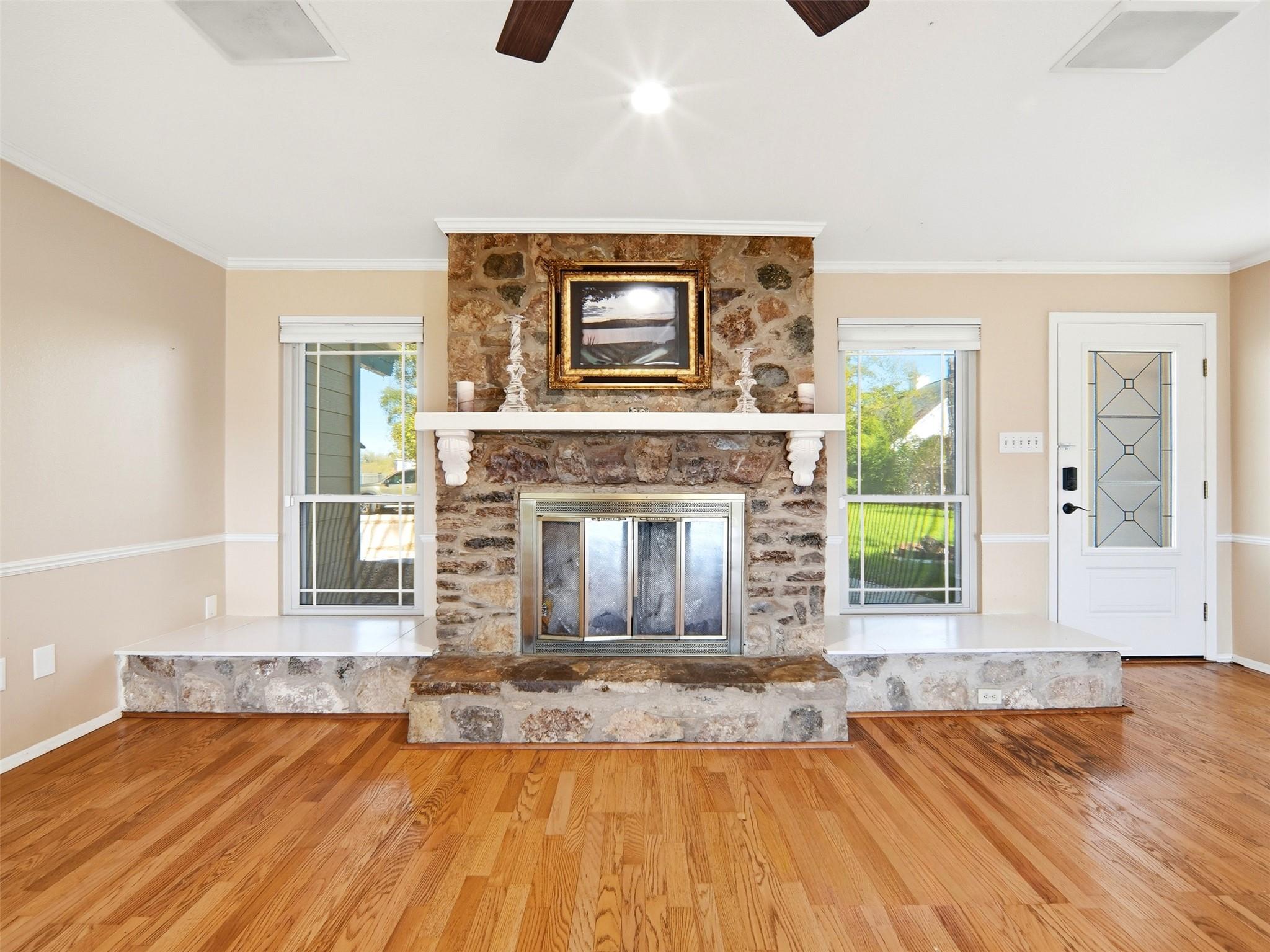 Image 7 of 38 For 159 Thornton Ln