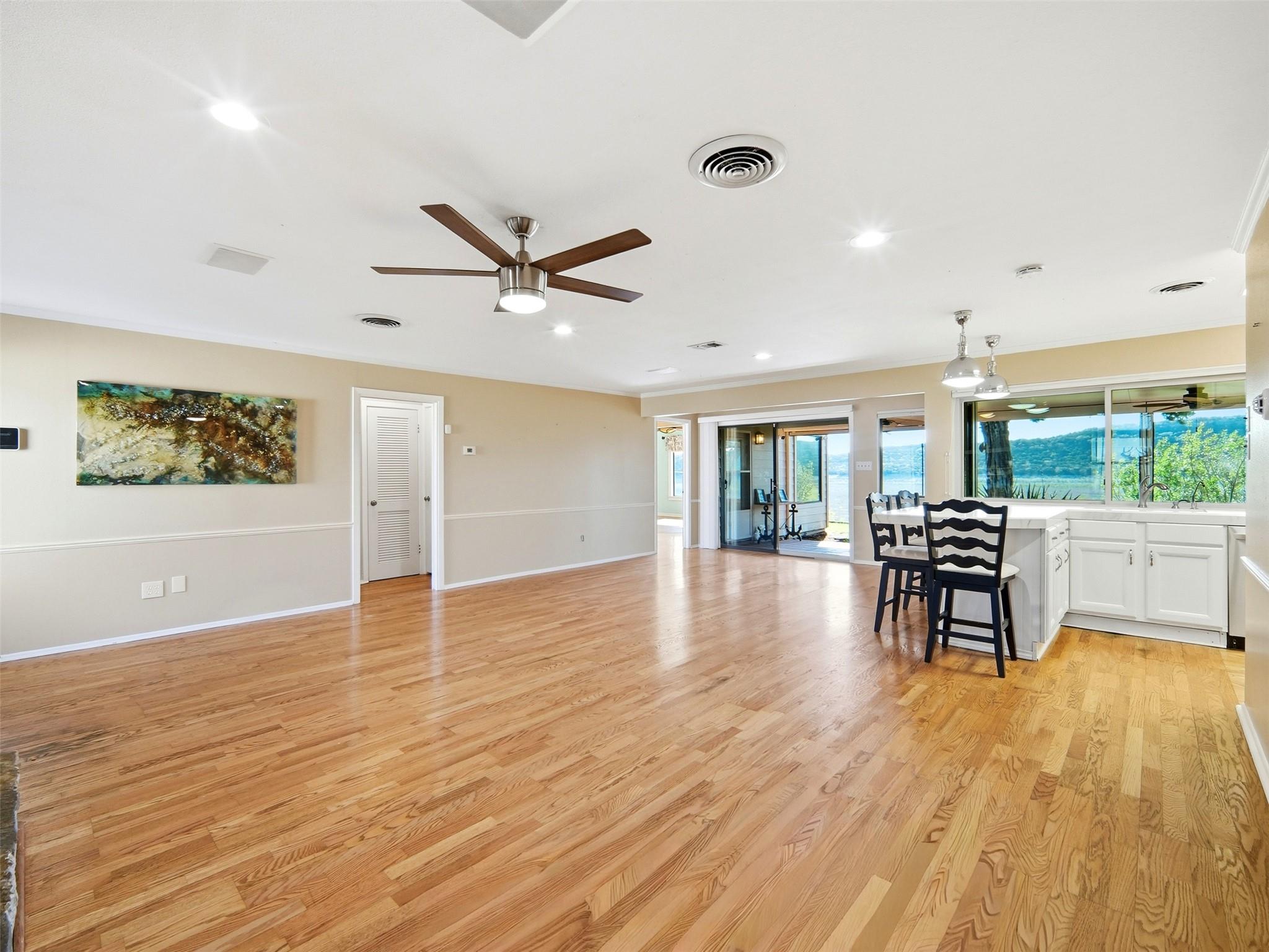 Image 9 of 38 For 159 Thornton Ln