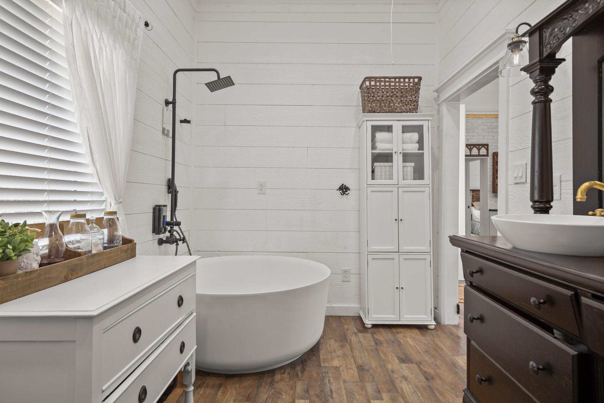 Image 31 of 40 For 320 Pecan 3  