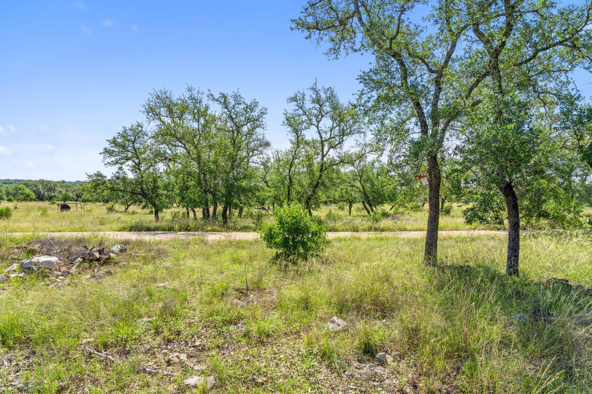 Image 27 of 37 For 620 Rio Vista Rd