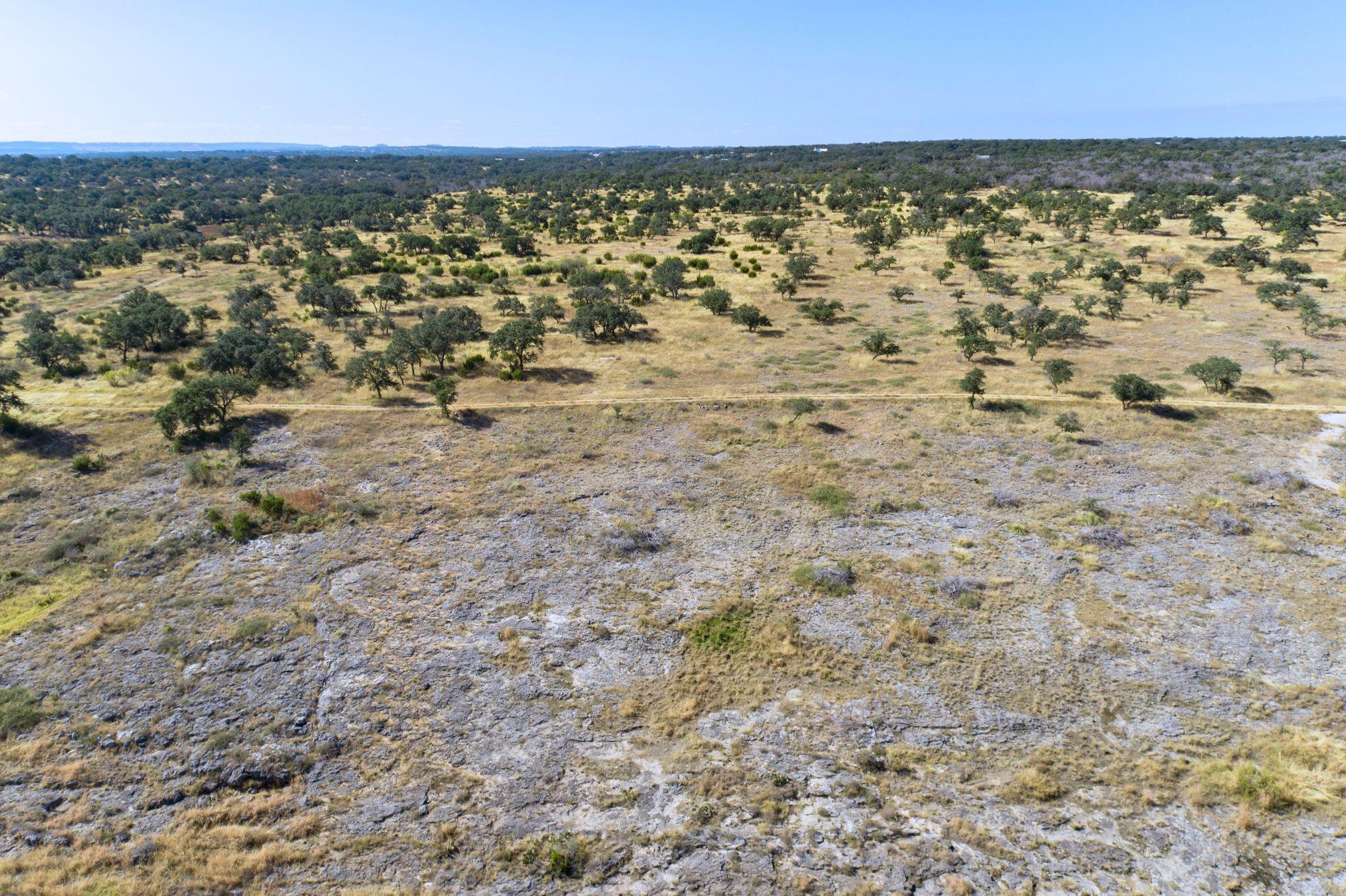 Image 9 of 37 For 620 Rio Vista Rd