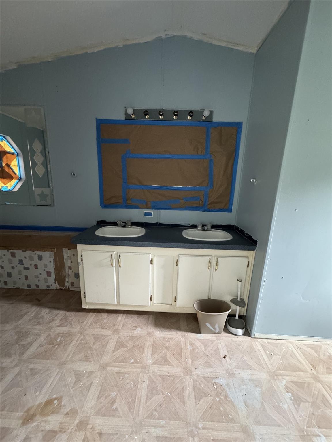 Image 12 of 15 For 1001 Merinel Ln