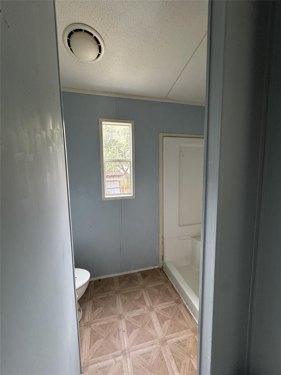 Image 13 of 15 For 1001 Merinel Ln