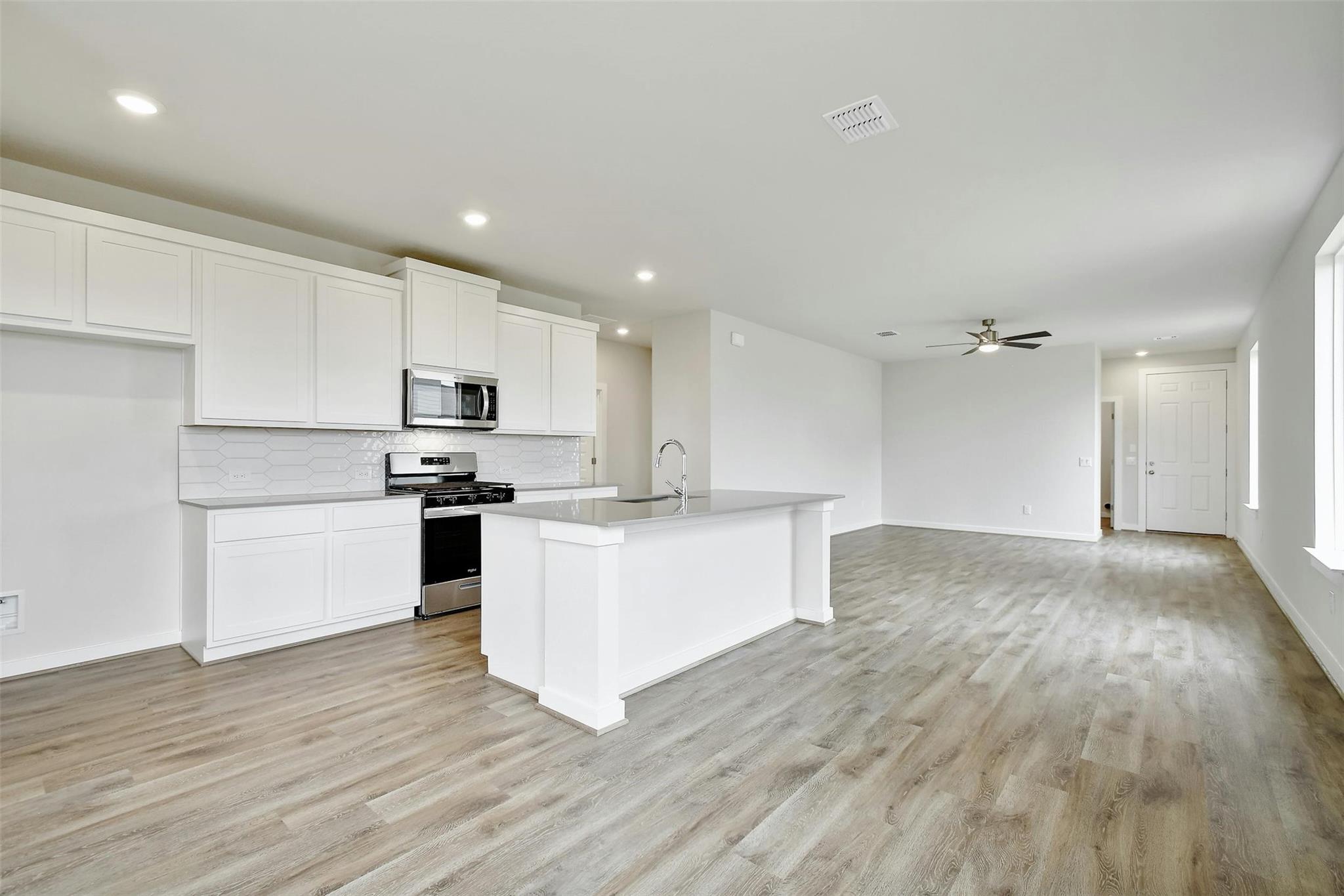 Image 9 of 14 For 1616 Big Sur Dr