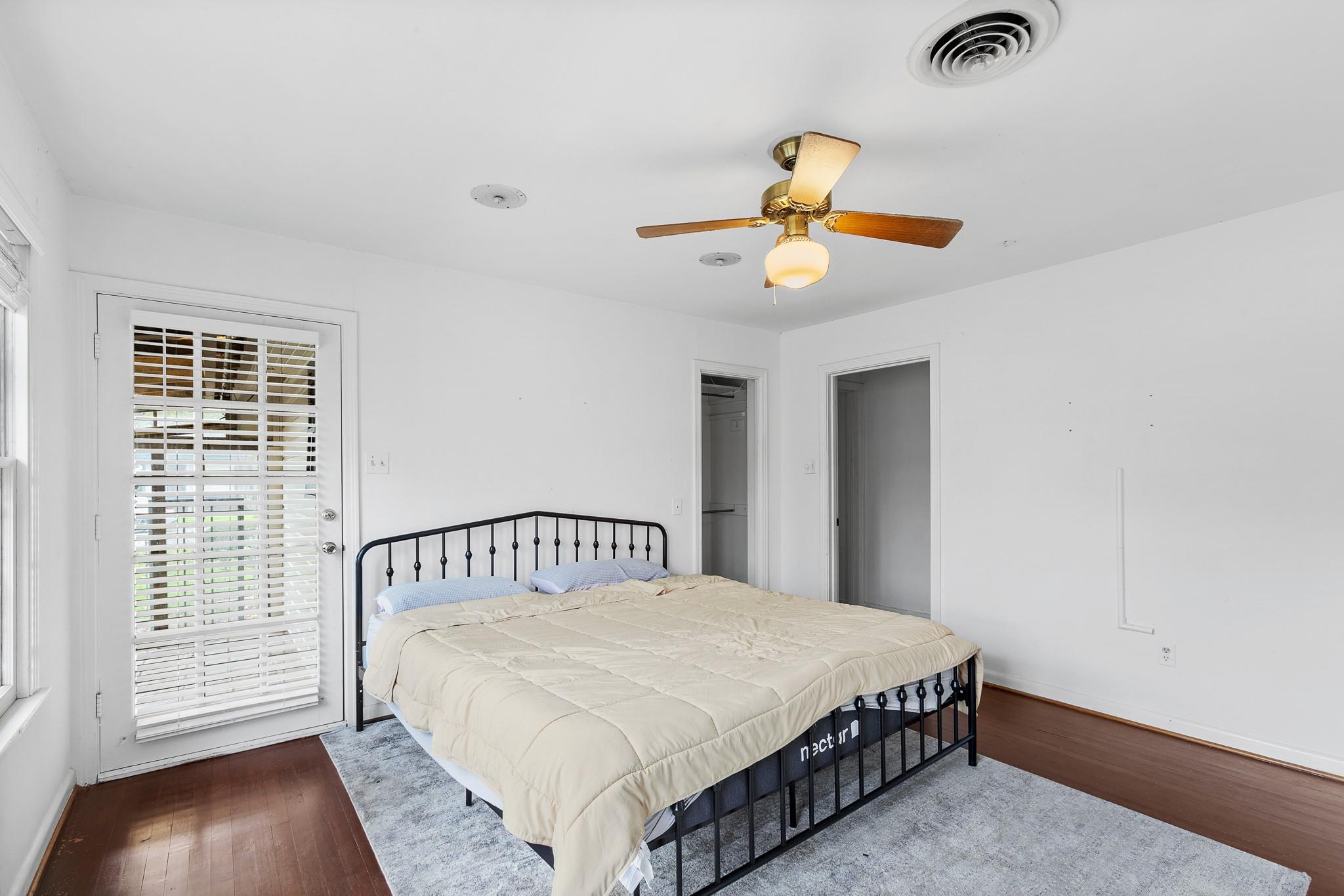 Image 16 of 40 For 803 Peach St