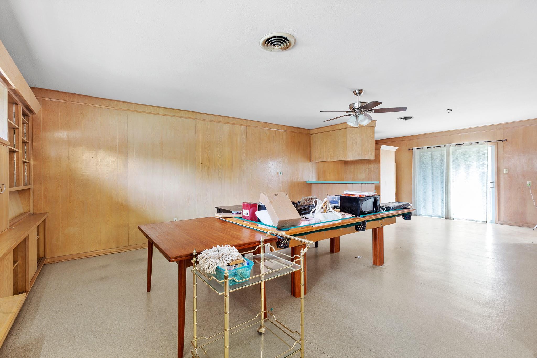 Image 9 of 40 For 803 Peach St