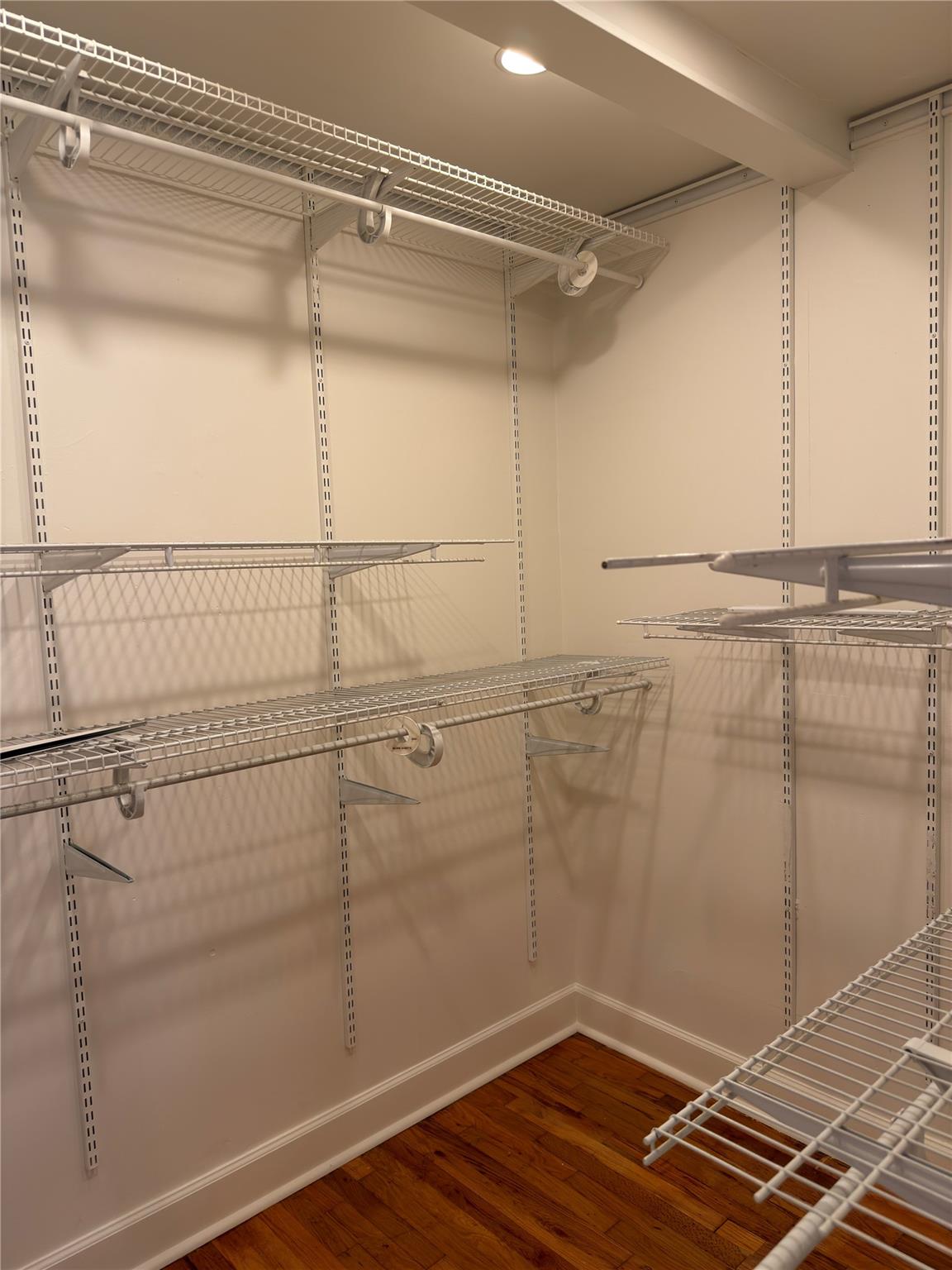 Image 18 of 35 For 3003 Burleson Rd