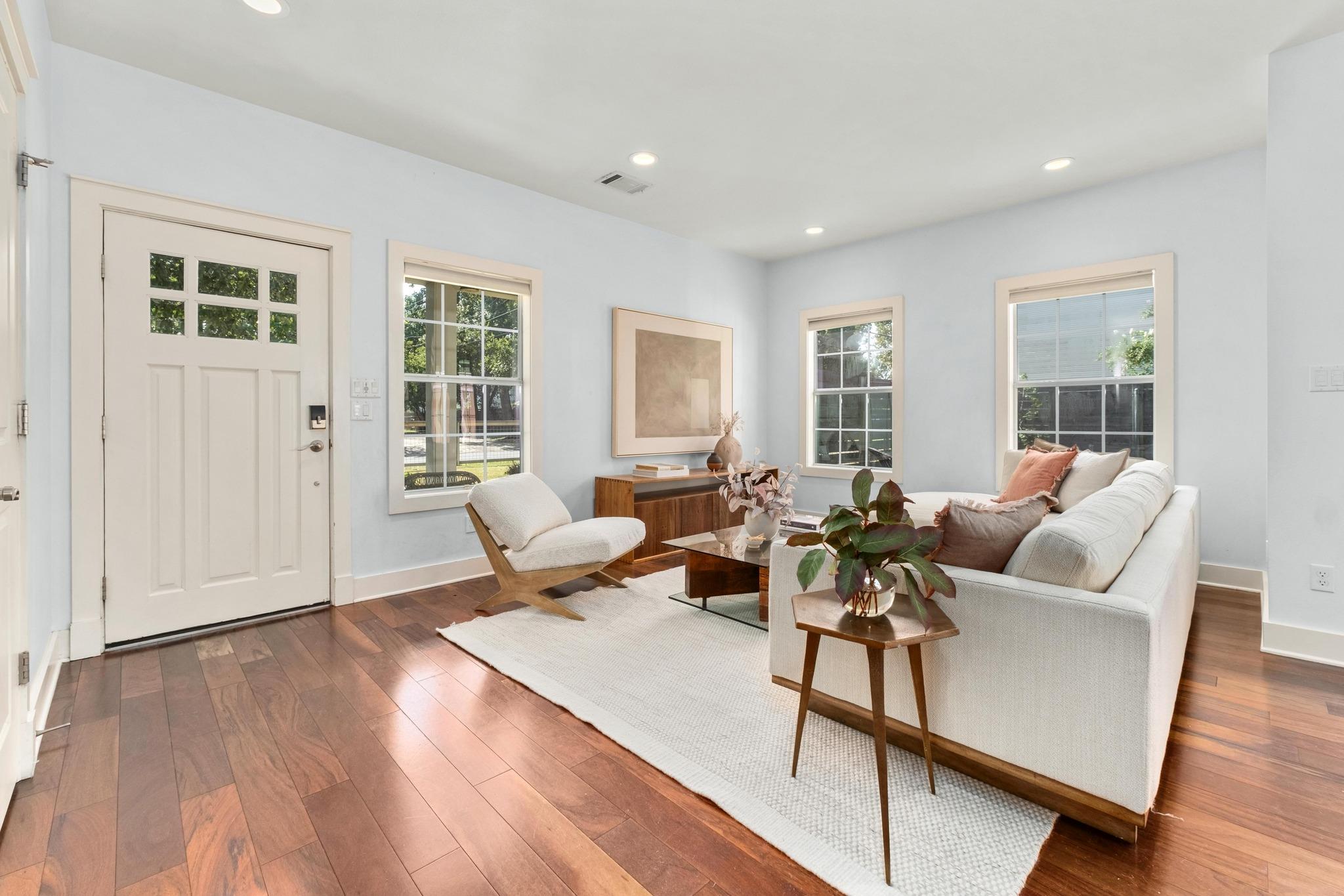 Image 6 of 32 For 3612 Oakmont Blvd