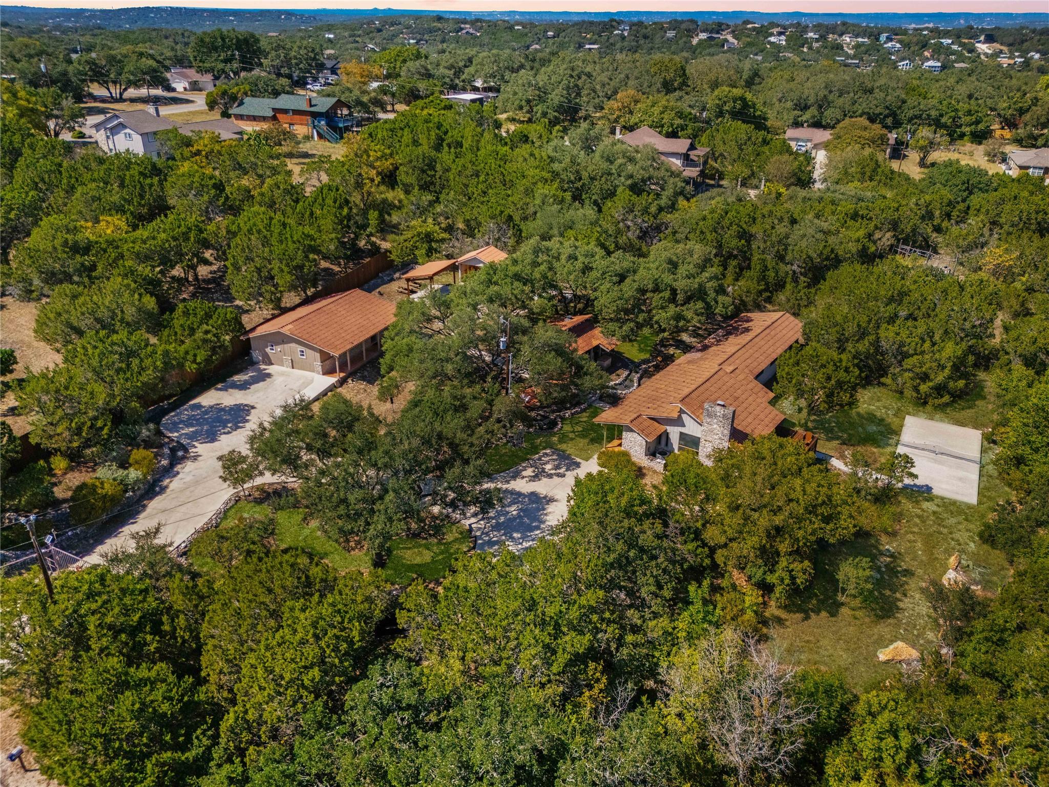 Image 19 of 33 For 789 Barbara Dr