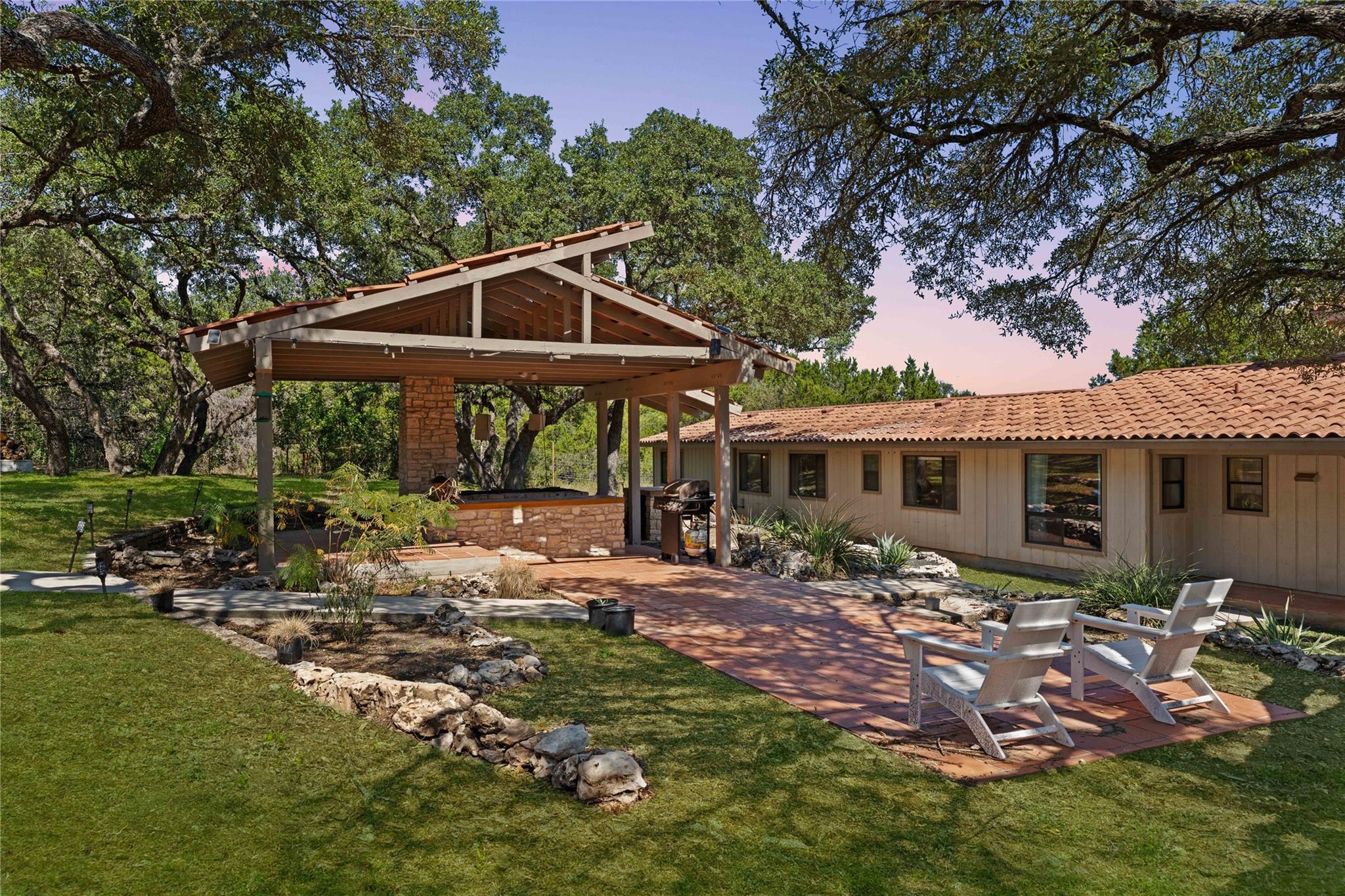 Image 31 of 33 For 789 Barbara Dr