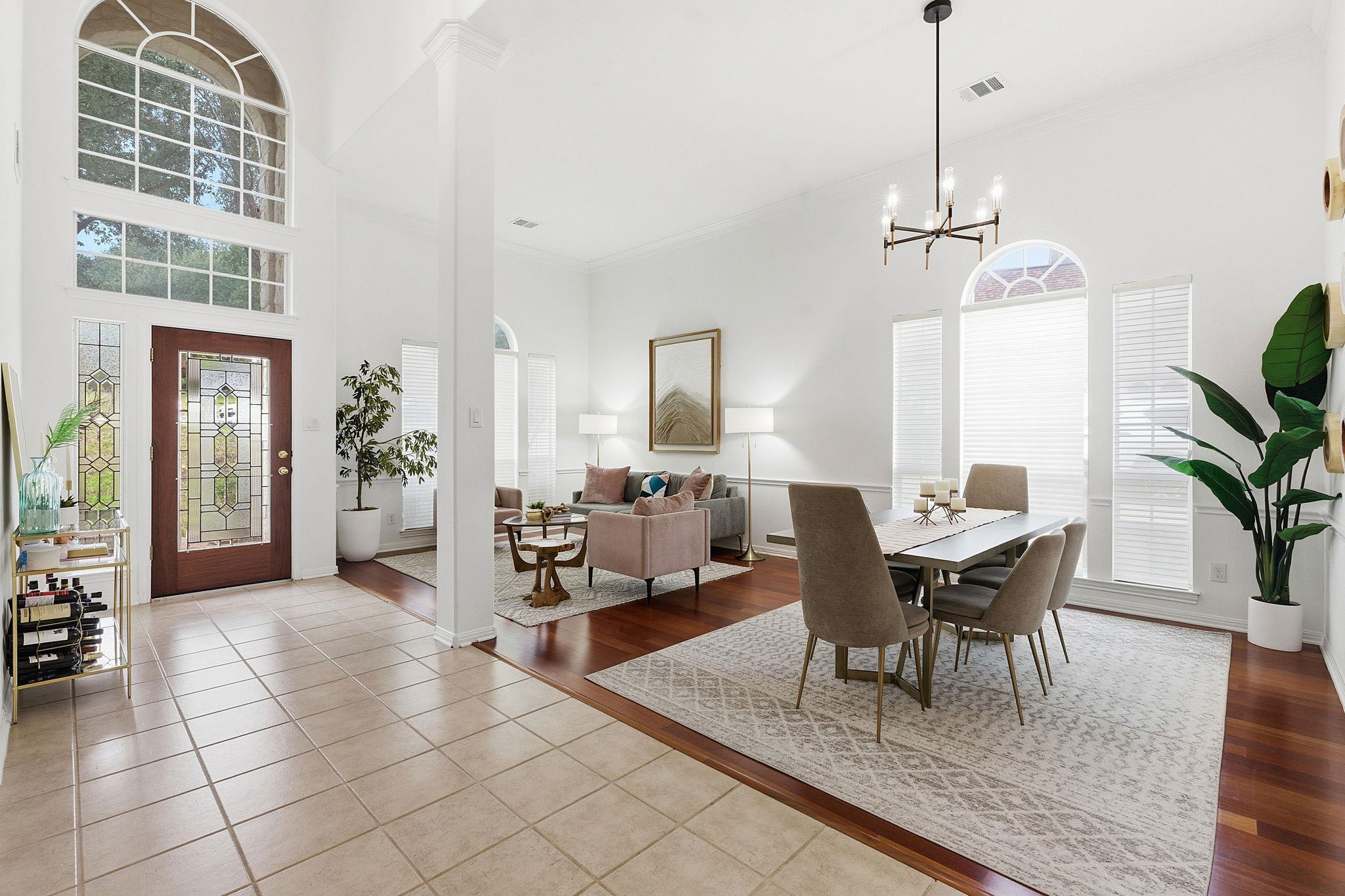 Image 2 of 40 For 10201 Dianella Ln