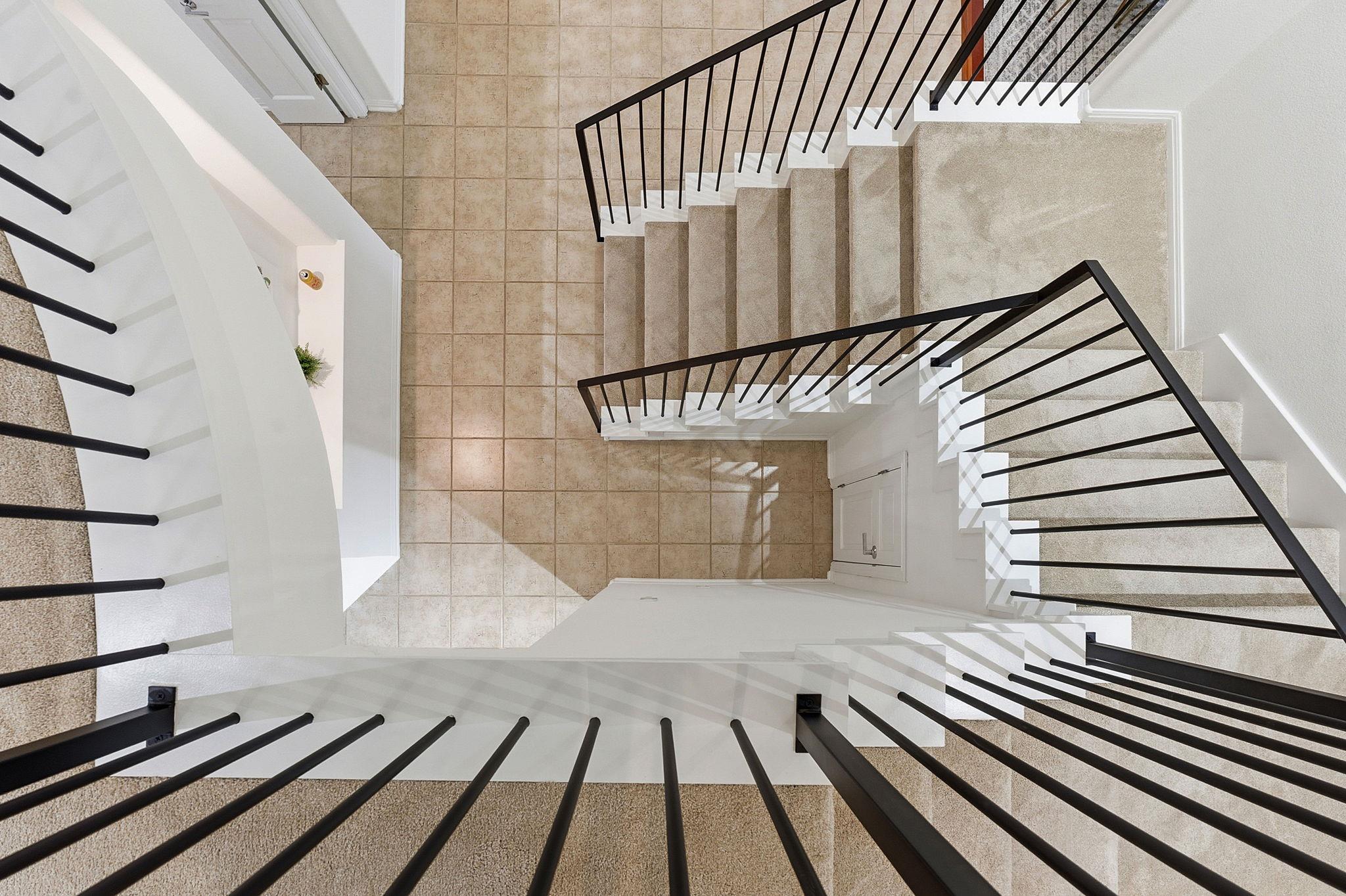 Image 23 of 40 For 10201 Dianella Ln