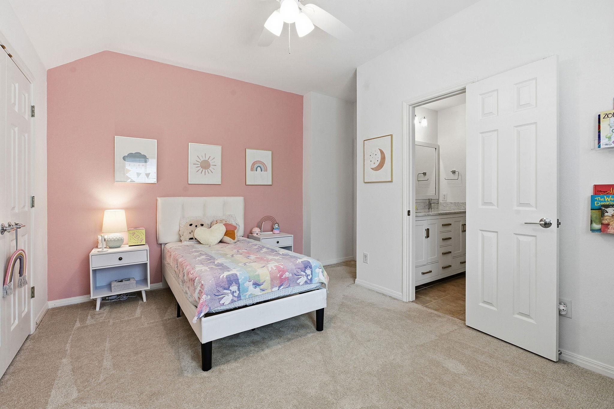 Image 28 of 40 For 10201 Dianella Ln