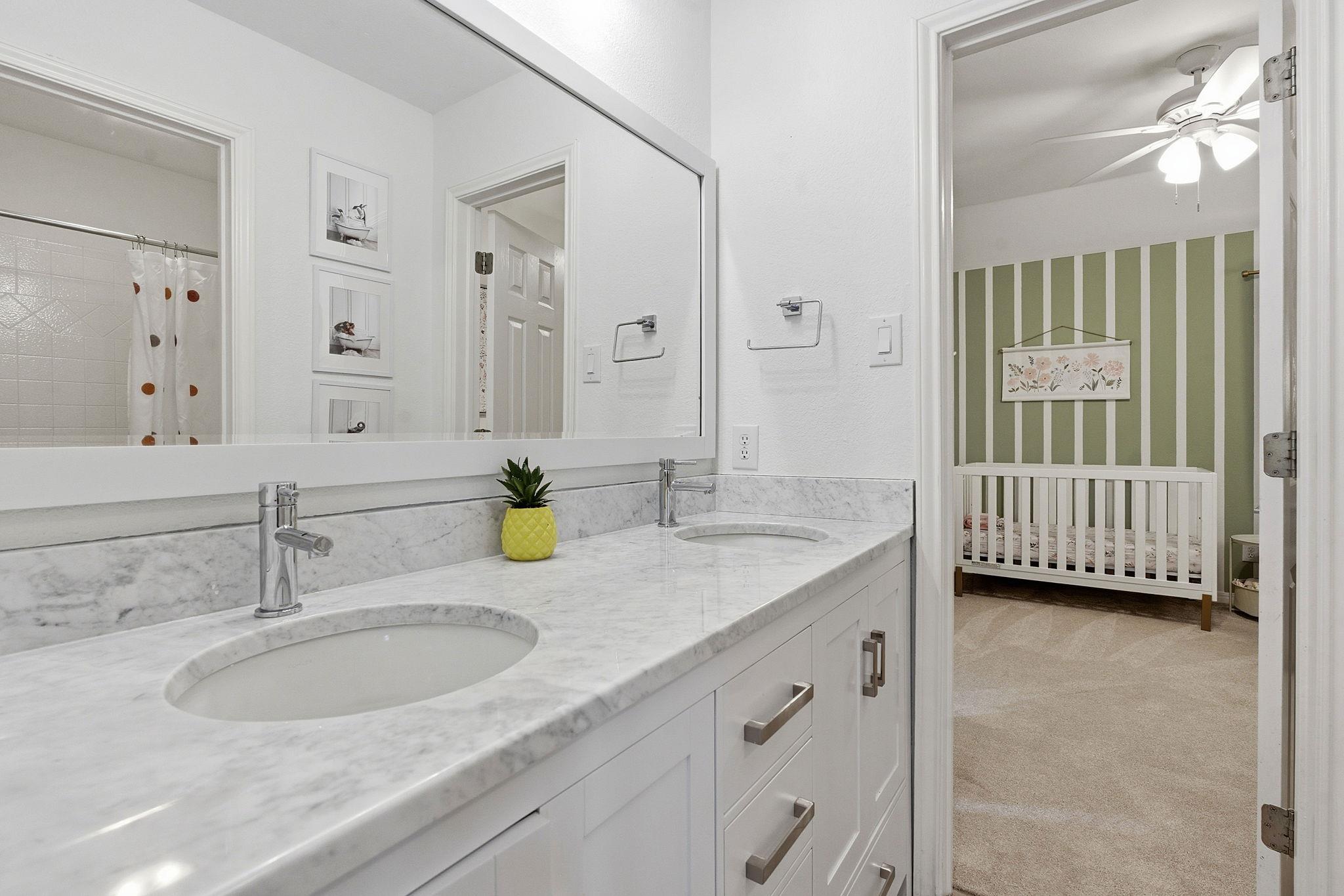 Image 29 of 40 For 10201 Dianella Ln