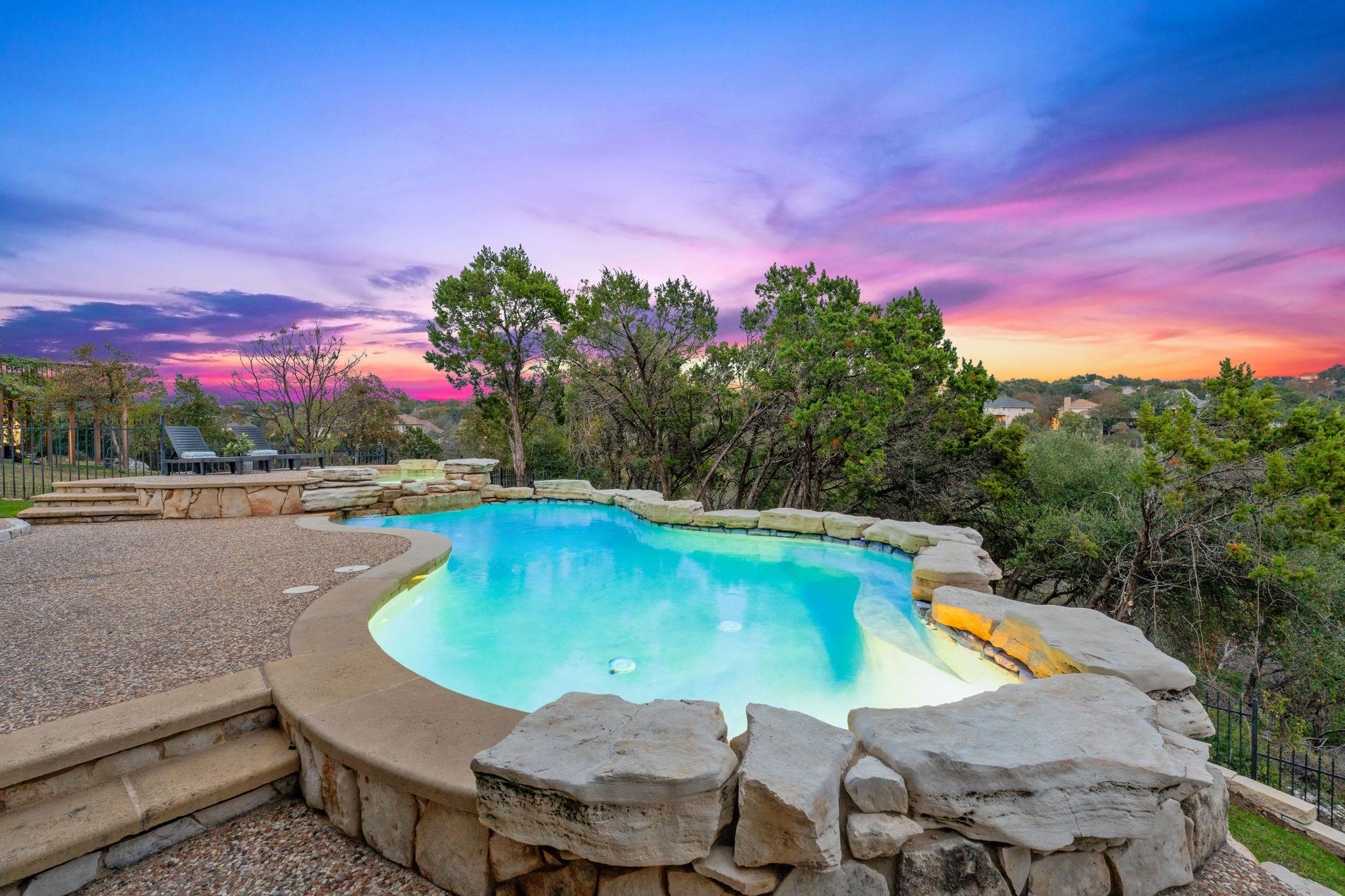 Image 34 of 40 For 10201 Dianella Ln