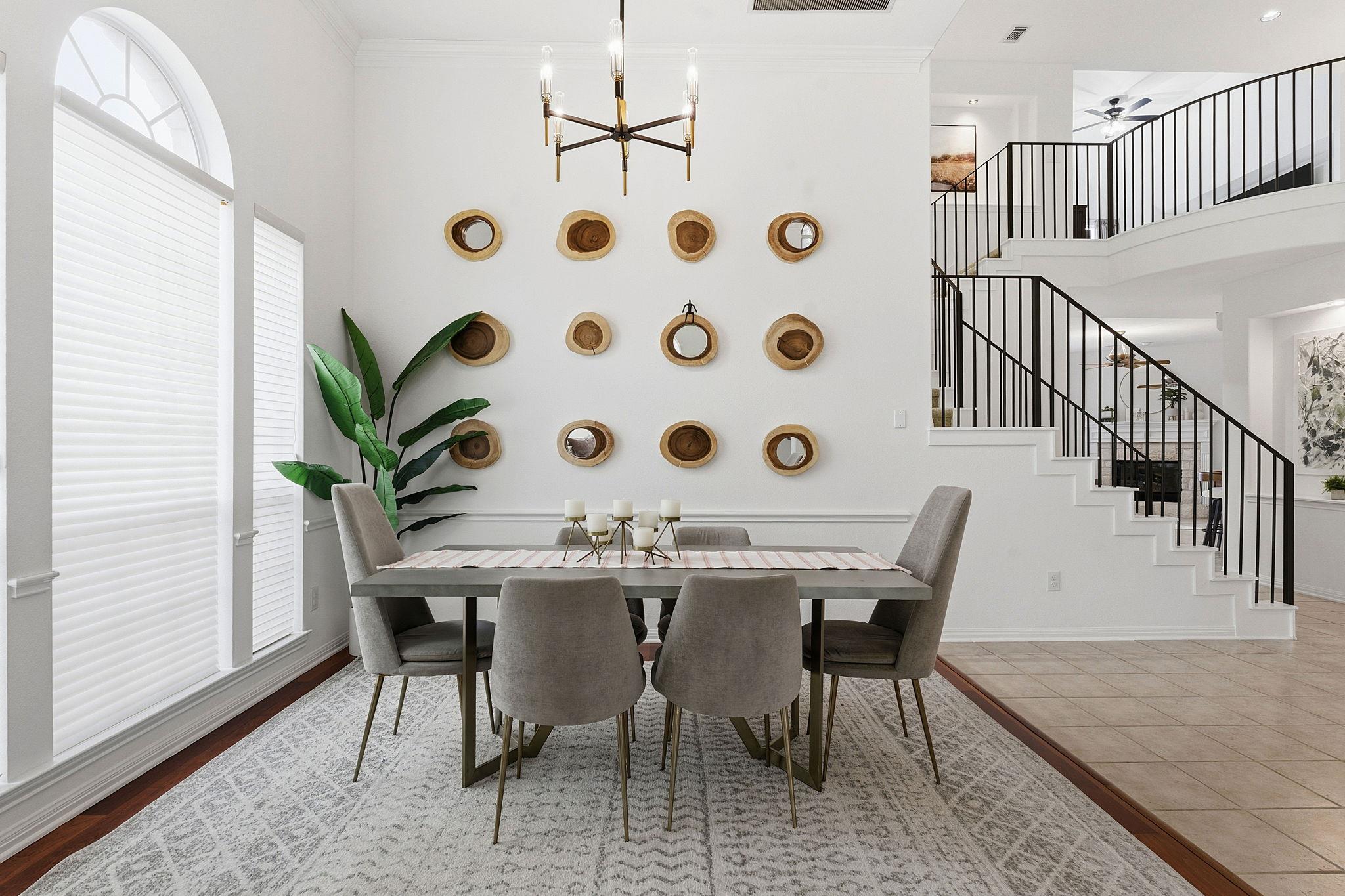 Image 5 of 40 For 10201 Dianella Ln