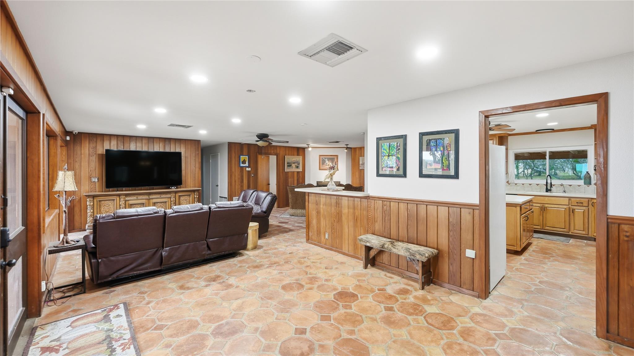 Image 13 of 40 For 1211 Leissner School Rd