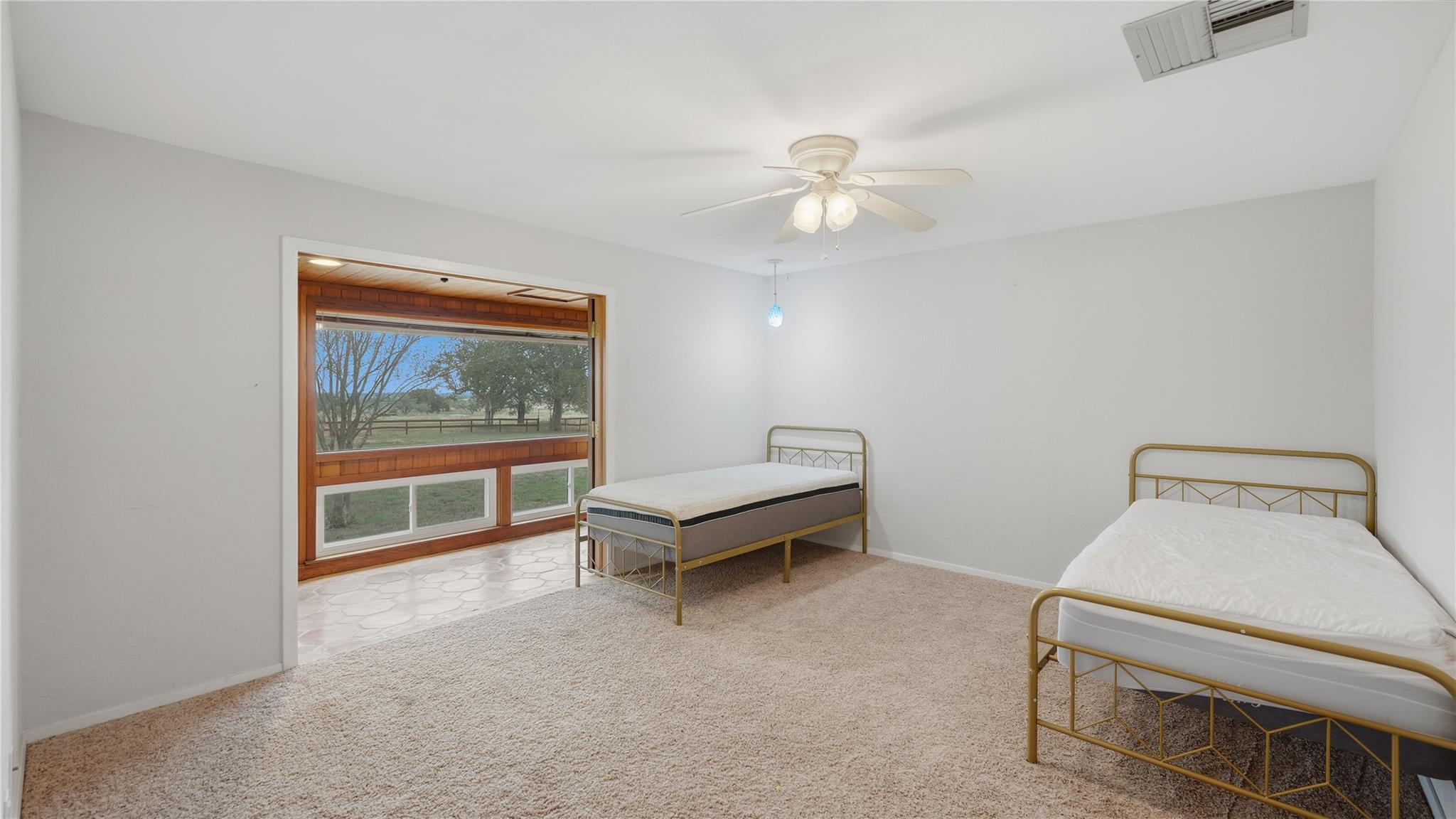 Image 36 of 40 For 1211 Leissner School Rd