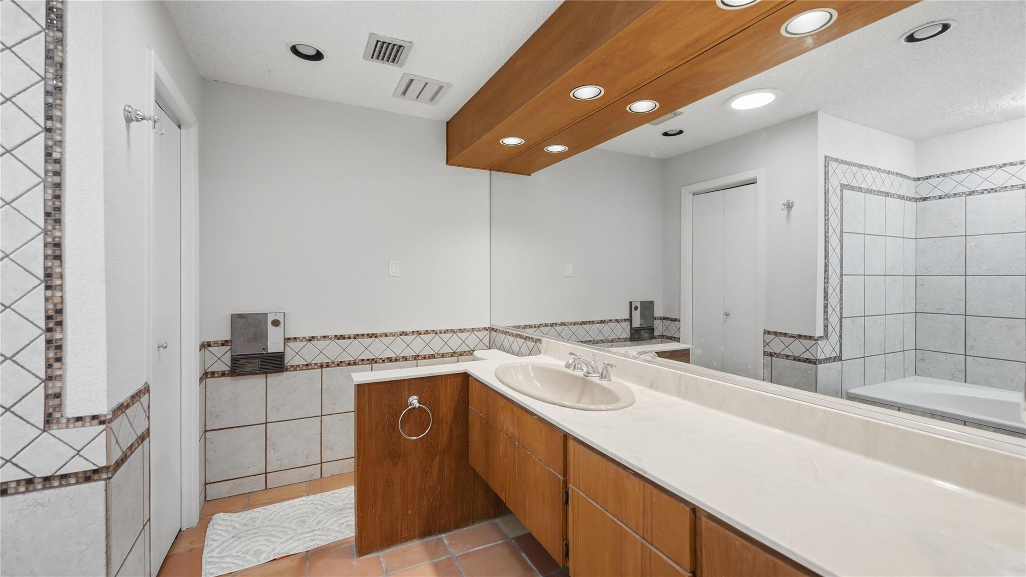 Image 39 of 40 For 1211 Leissner School Rd