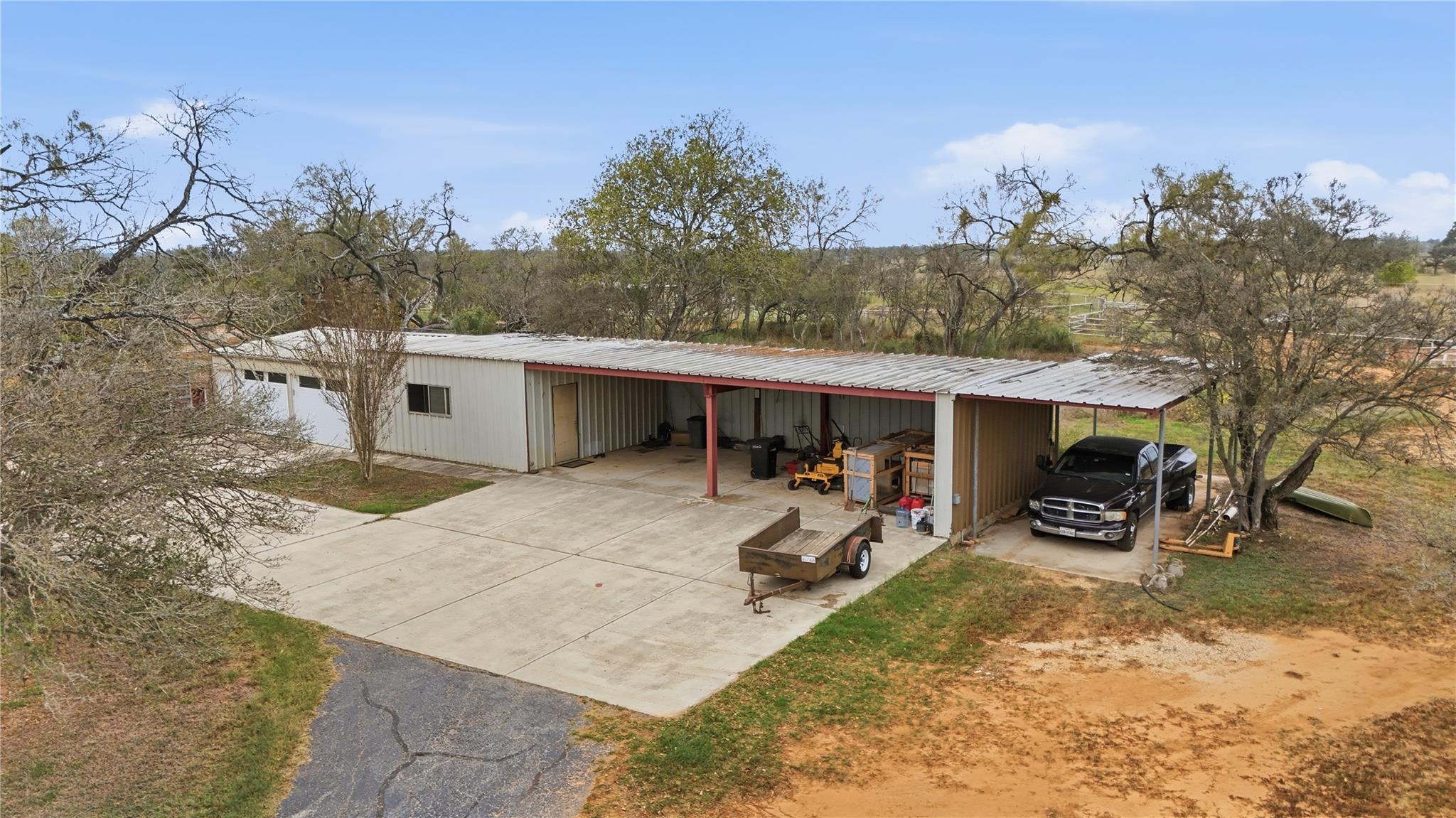 Image 9 of 40 For 1211 Leissner School Rd