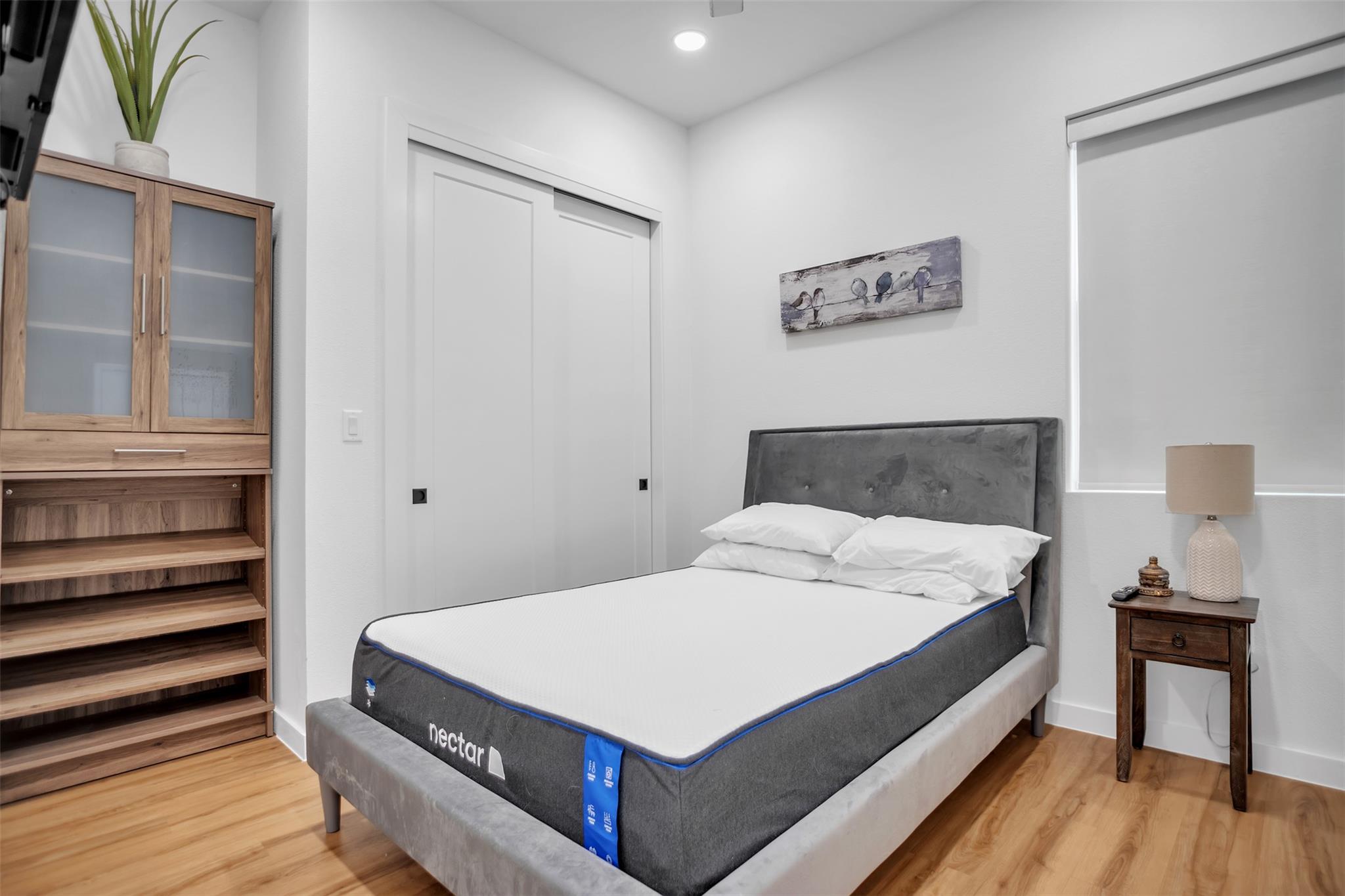 Image 9 of 15 For 2165 Gabriels Place Pl 1105