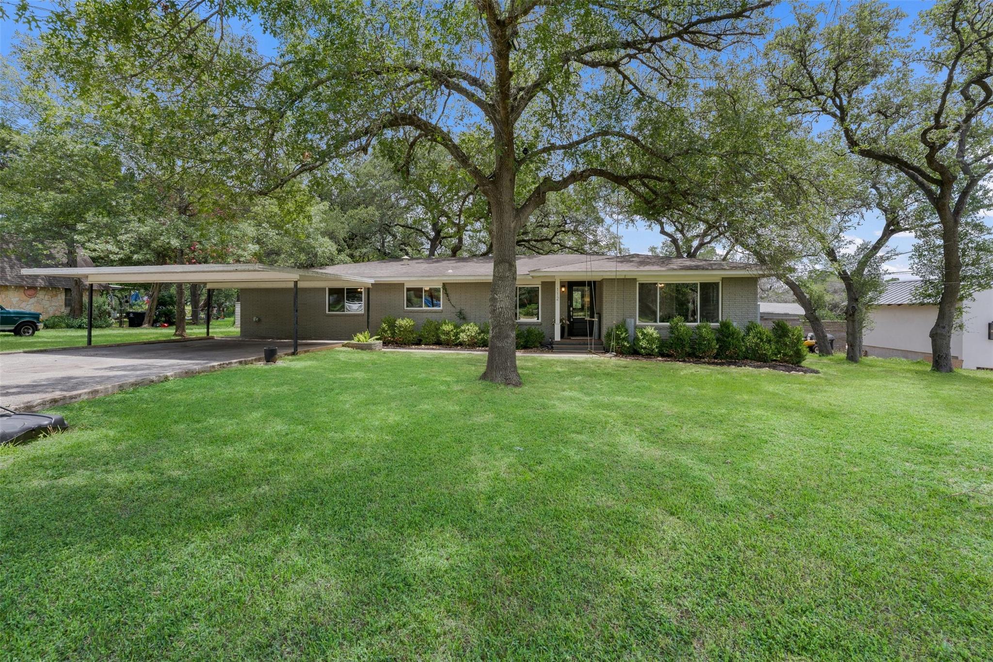 Details for 112 Louisiana Ave, New Braunfels, TX 78130