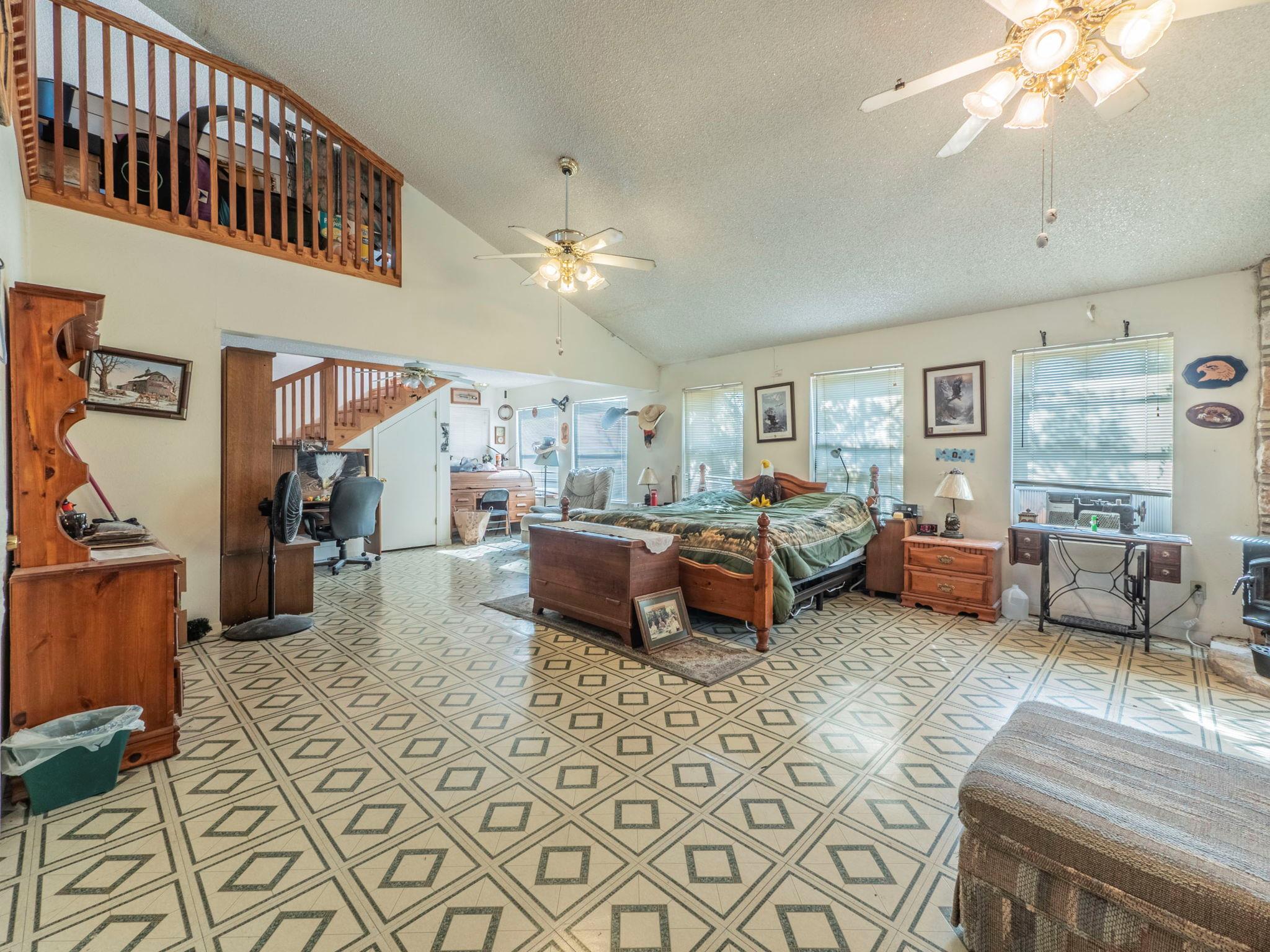 Image 6 of 24 For 1323 Fm 1966