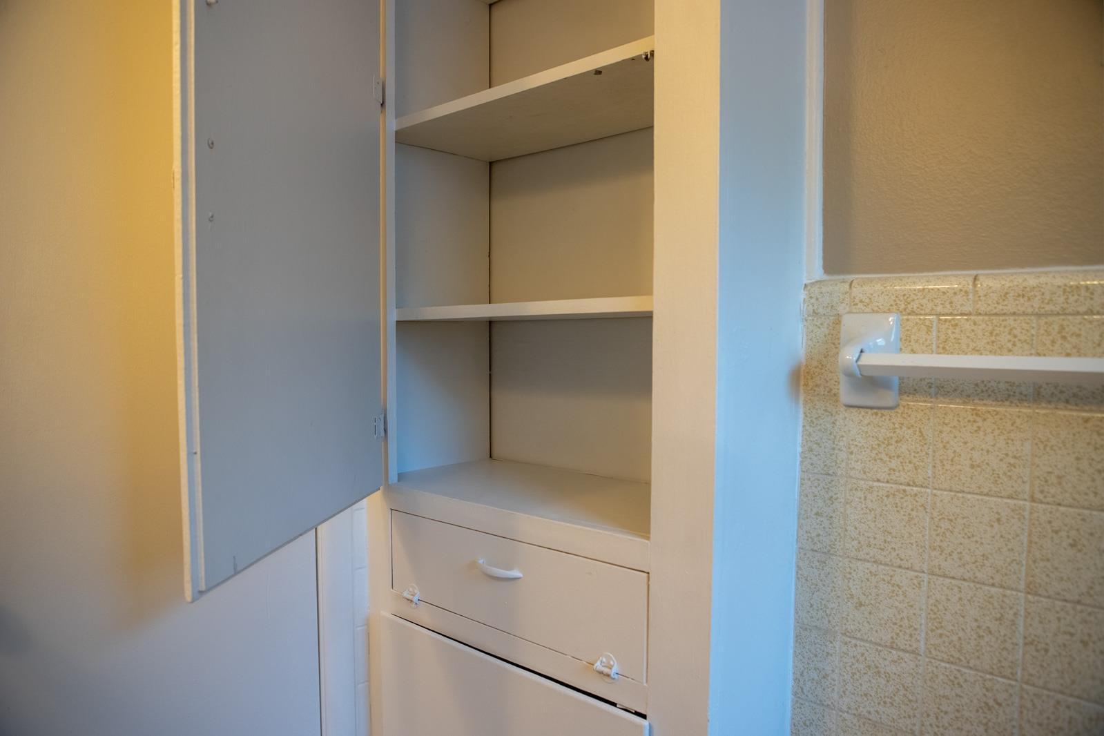 Image 12 of 20 For 408 Goodnight Dr