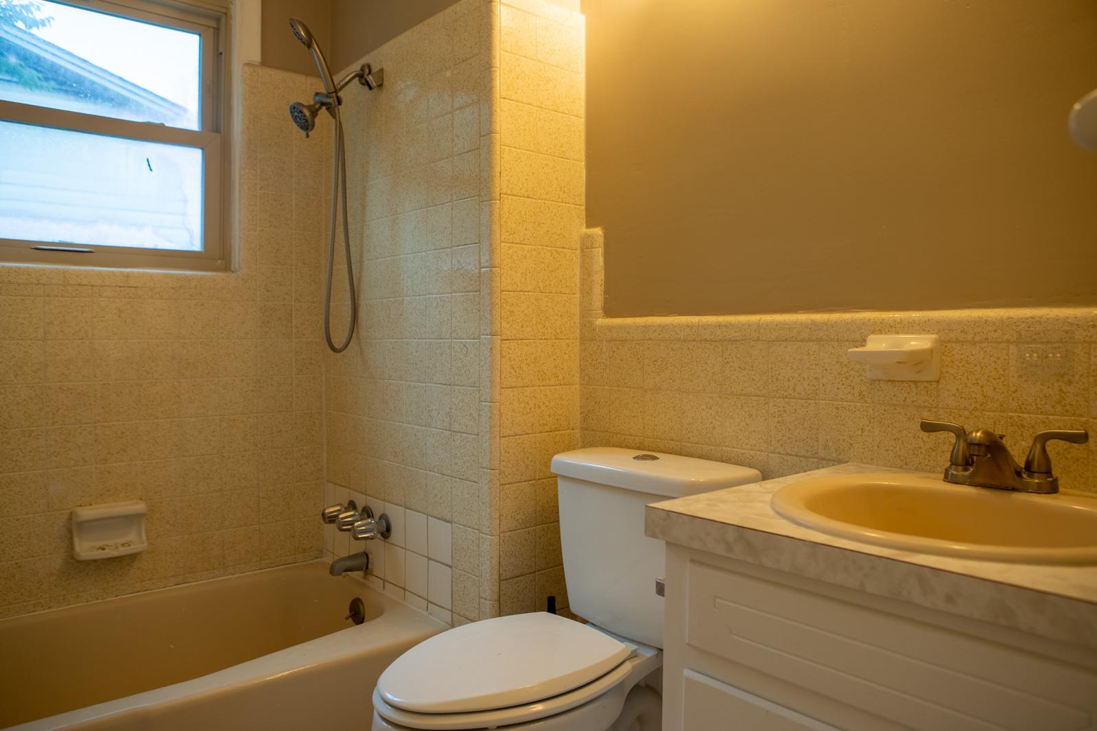 Image 14 of 20 For 408 Goodnight Dr