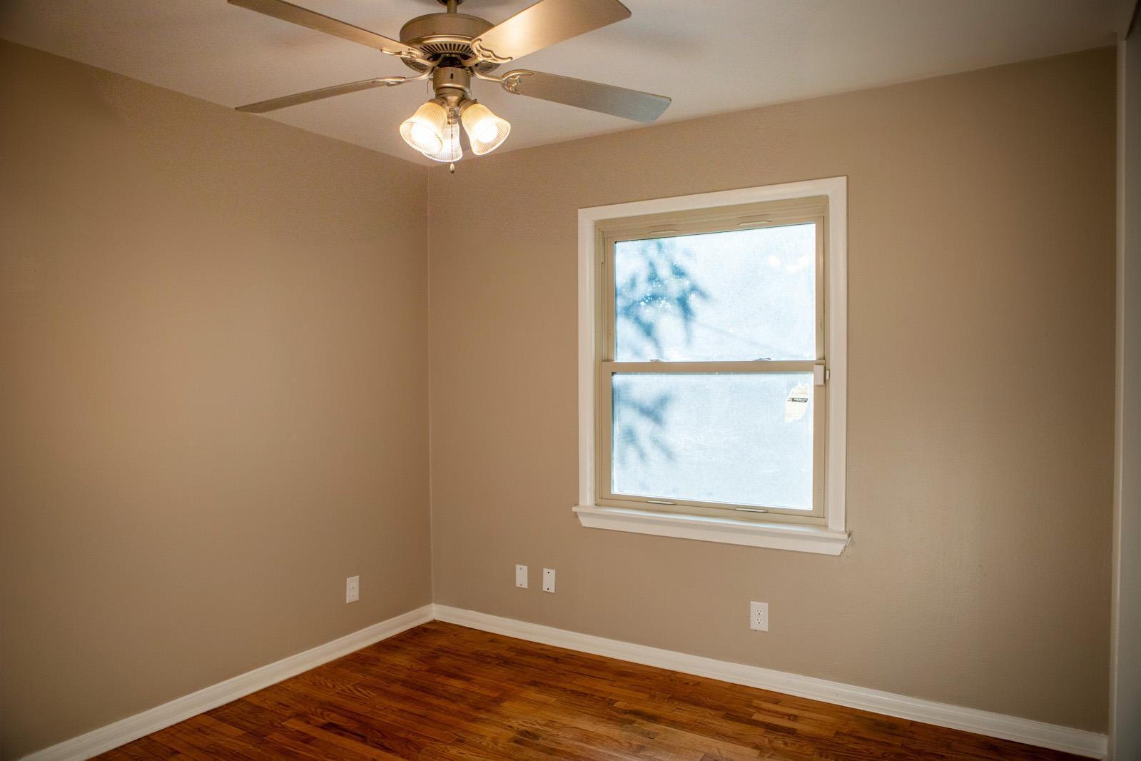 Image 15 of 20 For 408 Goodnight Dr